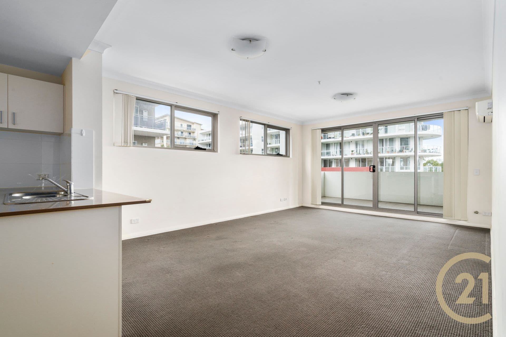 38/1 Browne Parade, Warwick Farm, NSW, 2170, Warwick Farm - Thumbnail 2