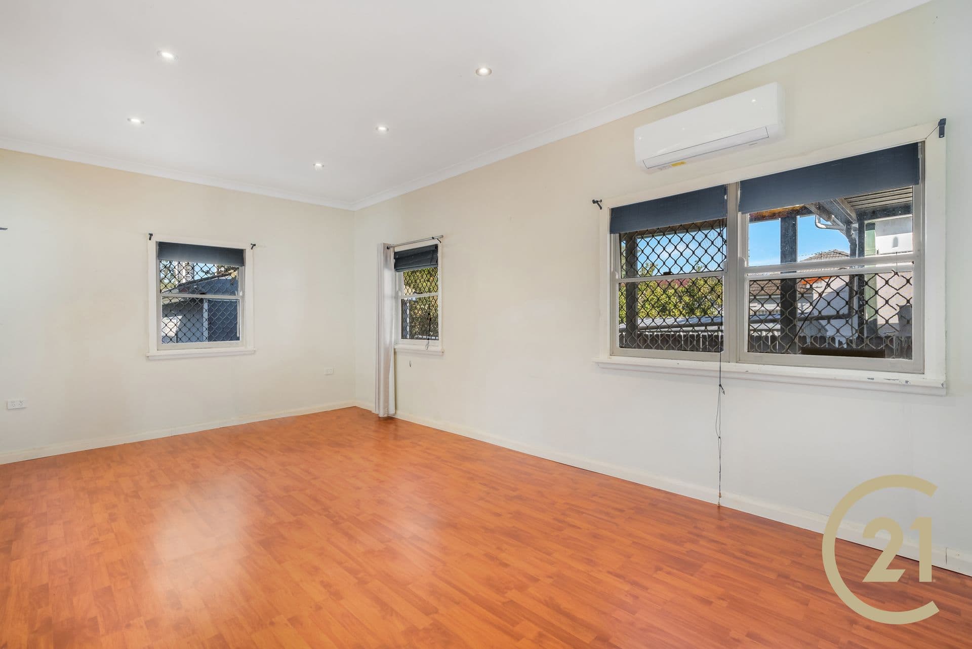 21 Smith Crescent, Liverpool, NSW, 2170, Liverpool - Thumbnail 8