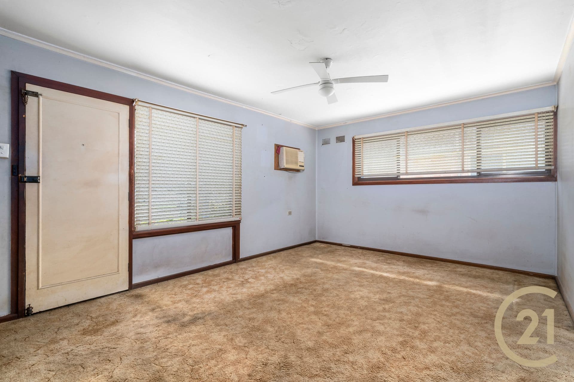 15 Heckenberg Avenue, Sadleir, NSW, 2168, Sadleir - Thumbnail 3