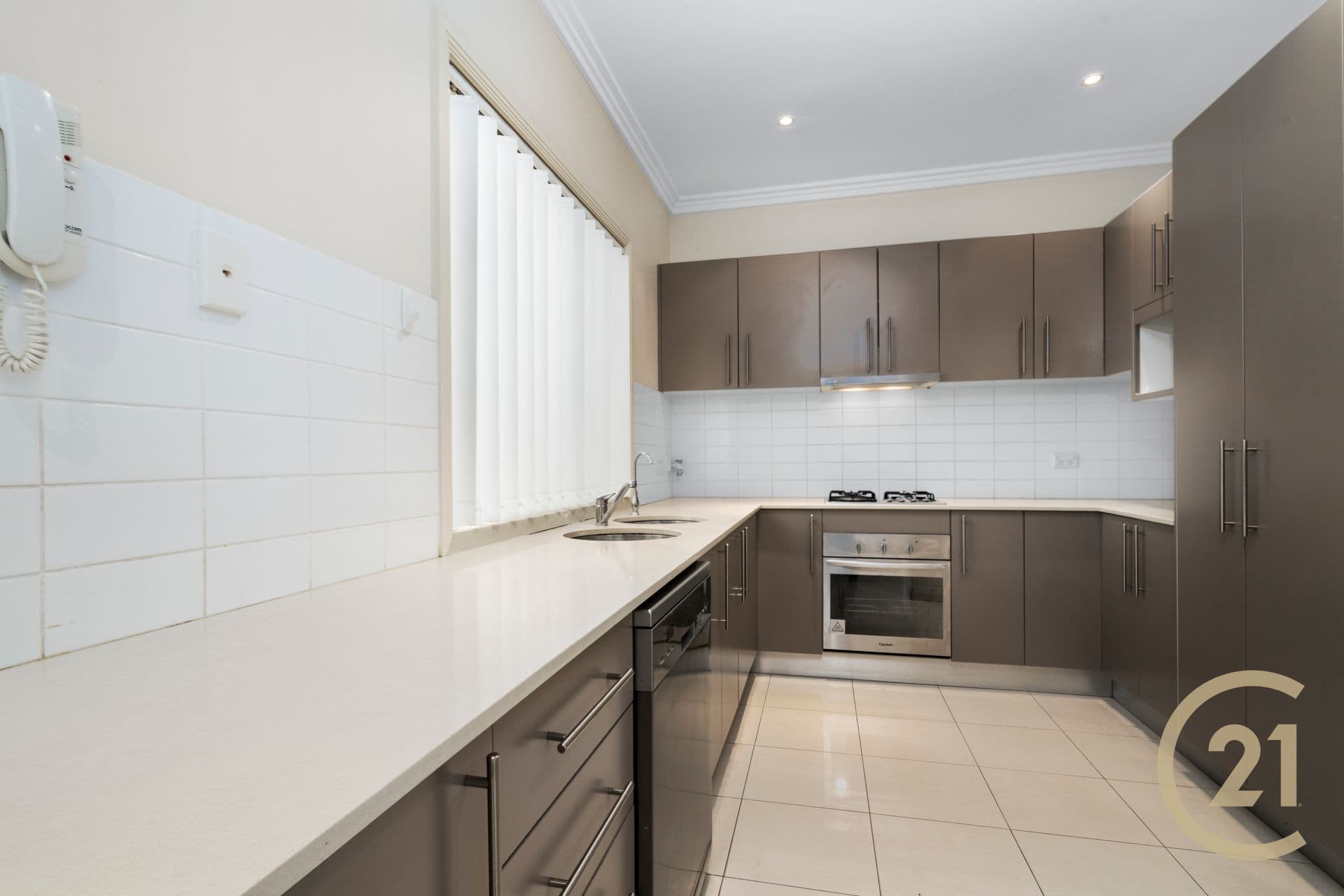 2A Harraden Drive, West Hoxton, NSW, 2171, West Hoxton - Thumbnail 5