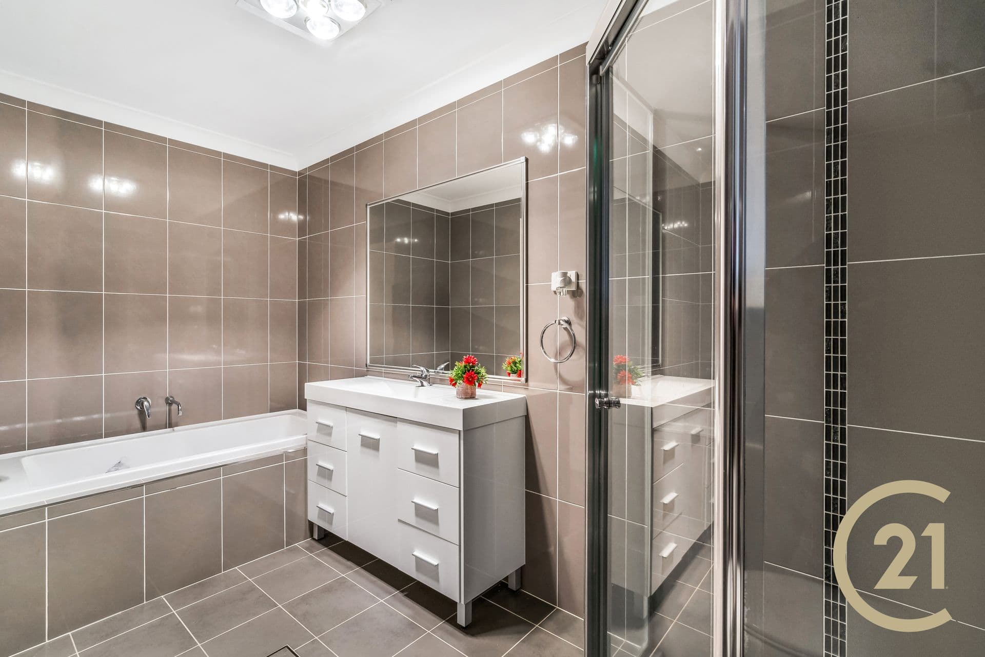 13 Junee Street, Gregory Hills, NSW, 2557, Gregory Hills - Thumbnail 8