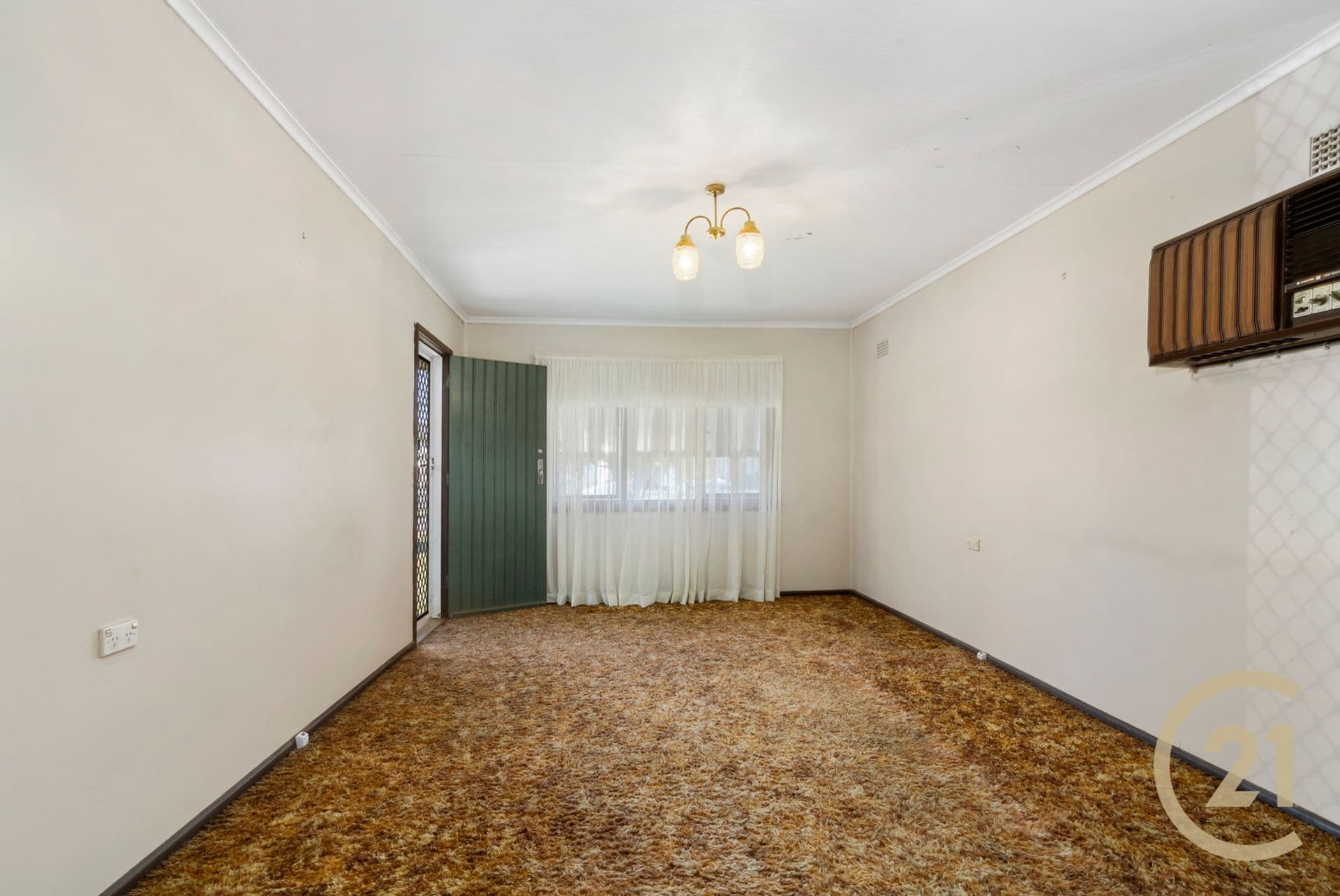 4 Brain Avenue, Lurnea, NSW, 2170, Lurnea - Thumbnail 2