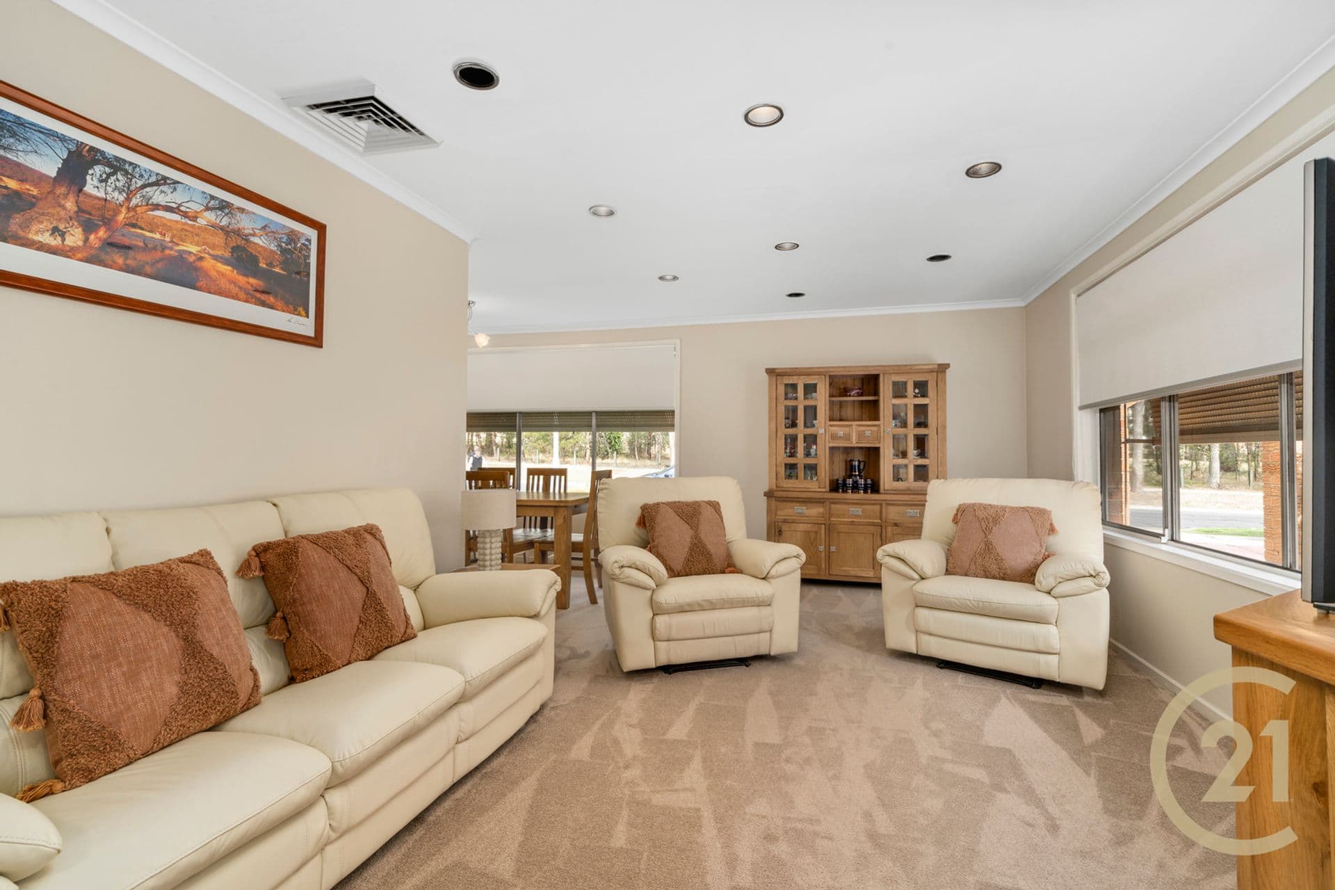 42 Shortland Avenue, Lurnea, NSW, 2170, Lurnea - Thumbnail 3
