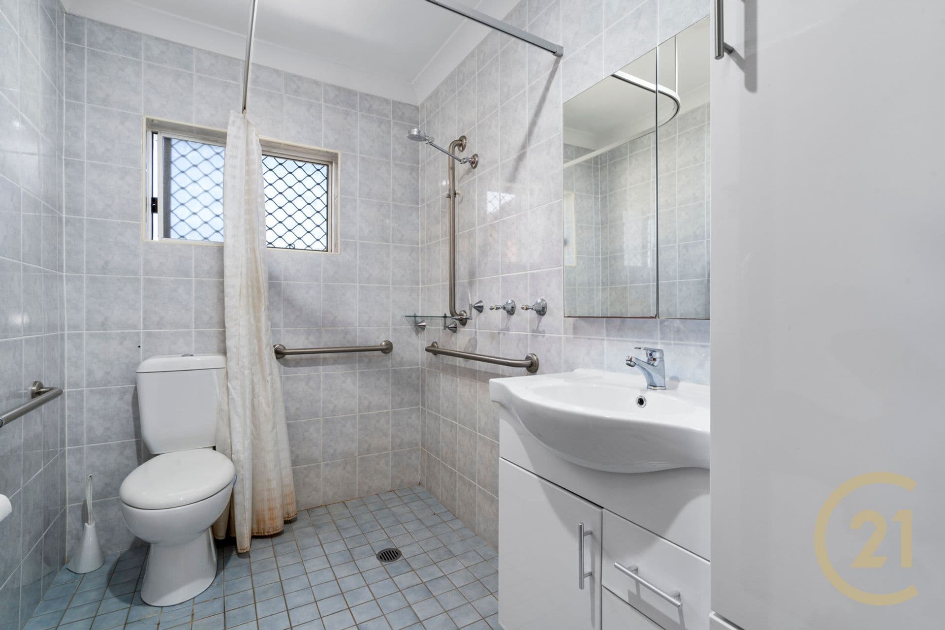 1 Bellambi Place, Cartwright, NSW, 2168, Cartwright - Thumbnail 3