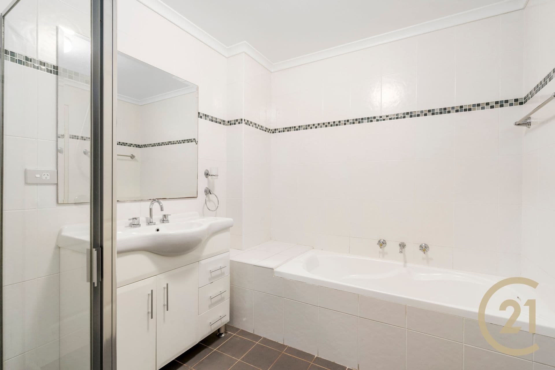26/8-10 Browne Parade, Warwick Farm, NSW, 2170, Warwick Farm - Thumbnail 7