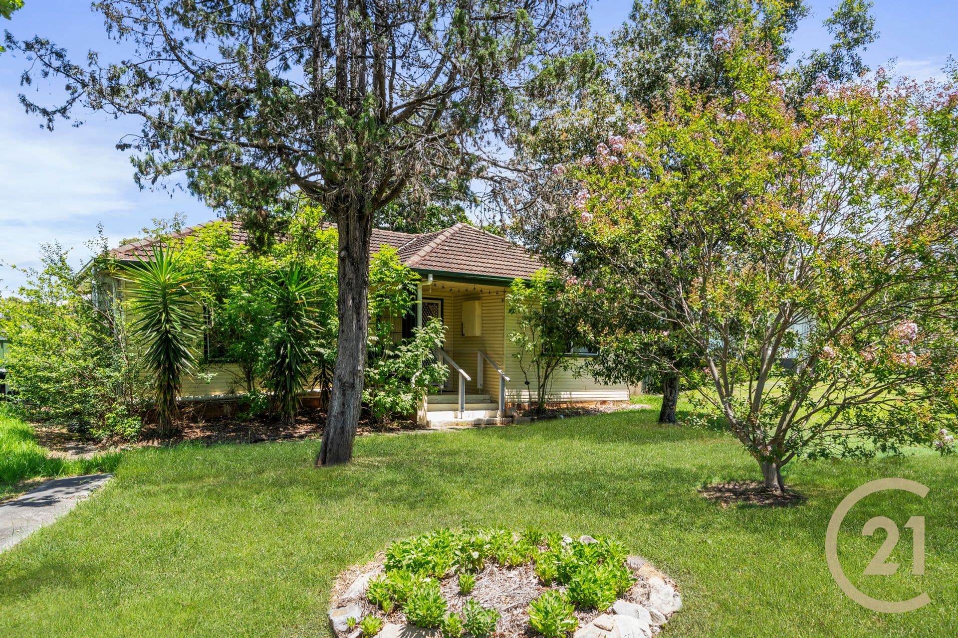 22 Devlin Street, Ashcroft, NSW, 2168, Ashcroft - Image 1