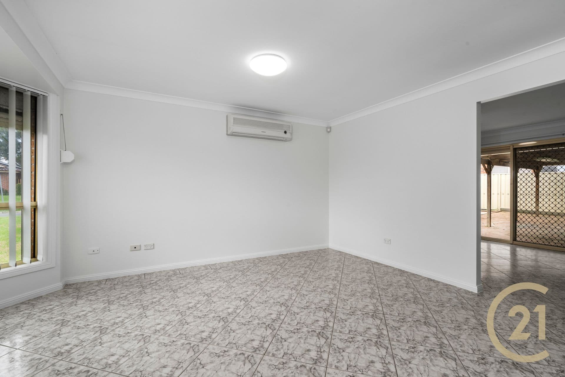 9 Pambula Ave, Prestons, NSW, 2170, Prestons - Thumbnail 7