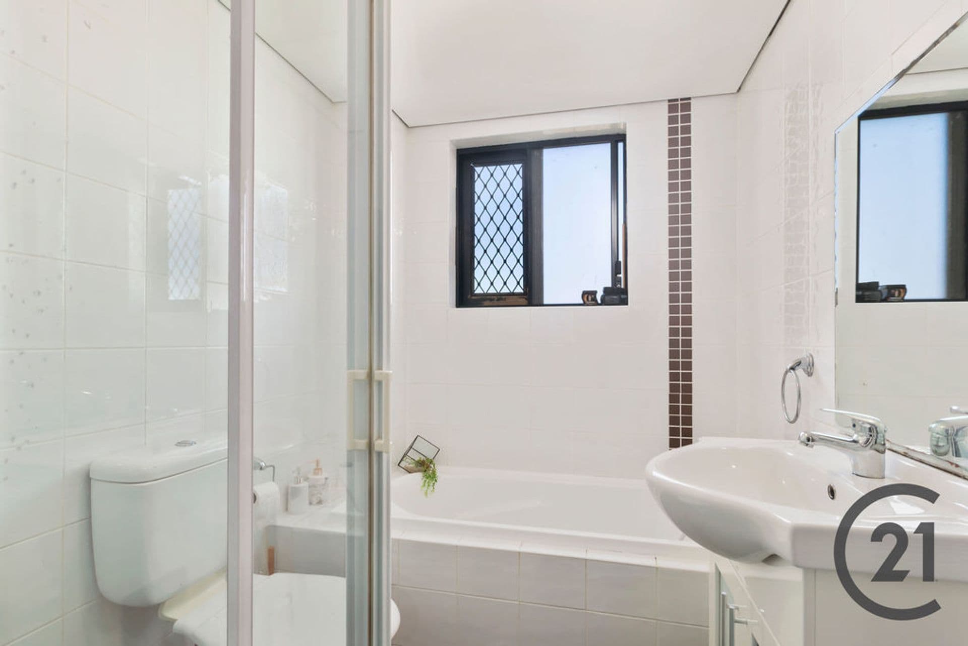6/21-23 Hinkler Avenue, Warwick Farm, NSW, 2170, Warwick Farm - Thumbnail 6