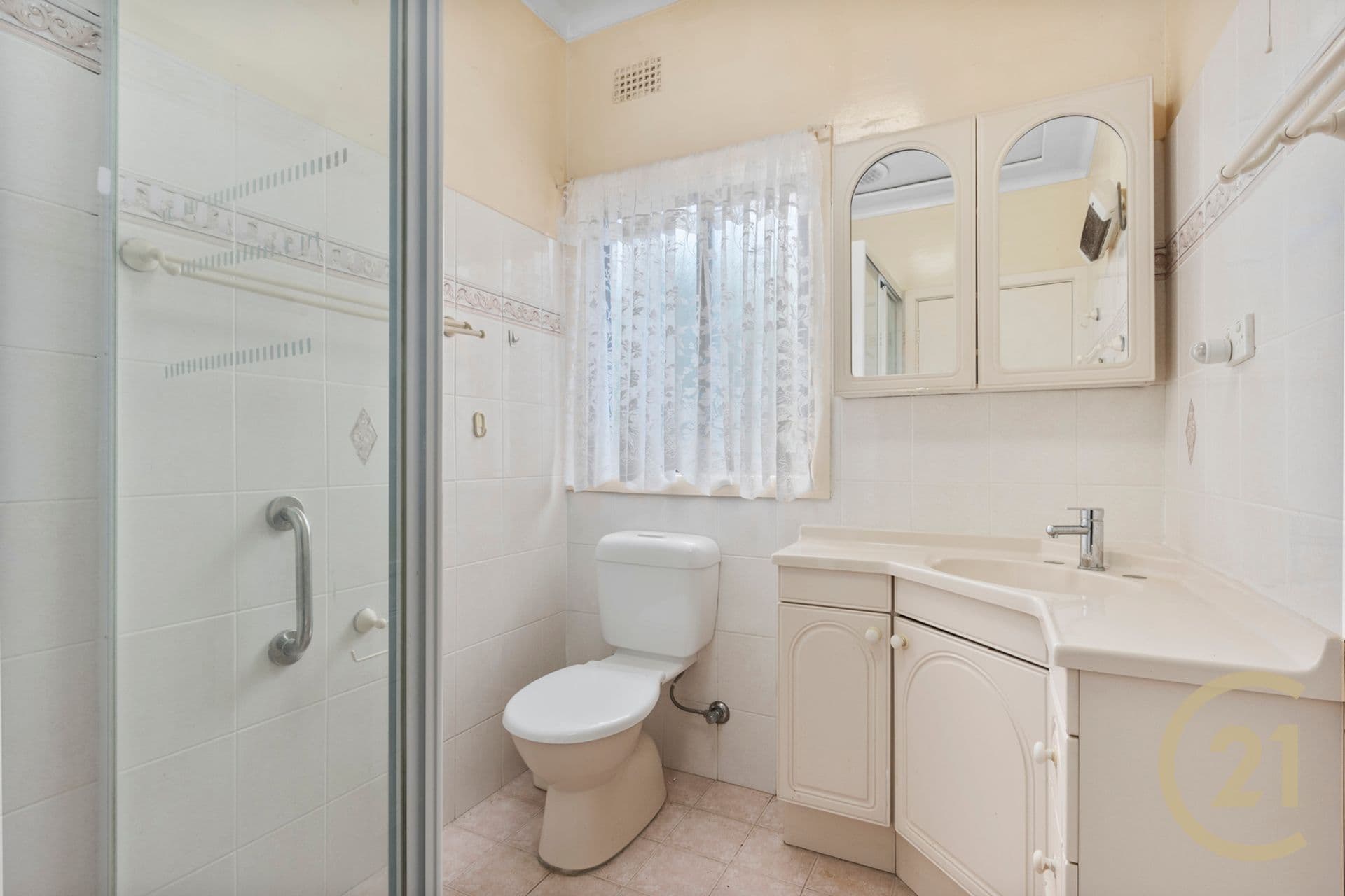 9 Kinross Place, Revesby, NSW, 2212, Revesby - Thumbnail 7