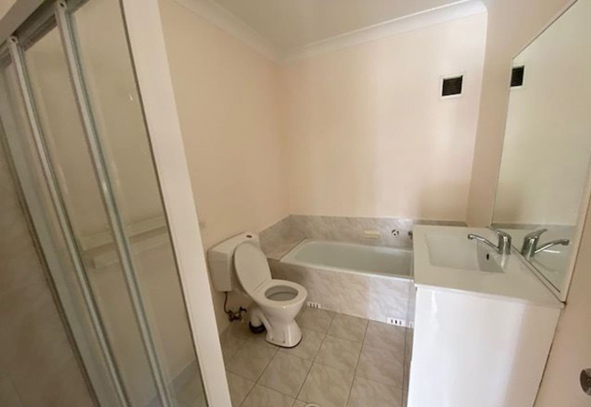 22/3 Riverpark Drive, Liverpool, NSW, 2170, Liverpool - Thumbnail 6