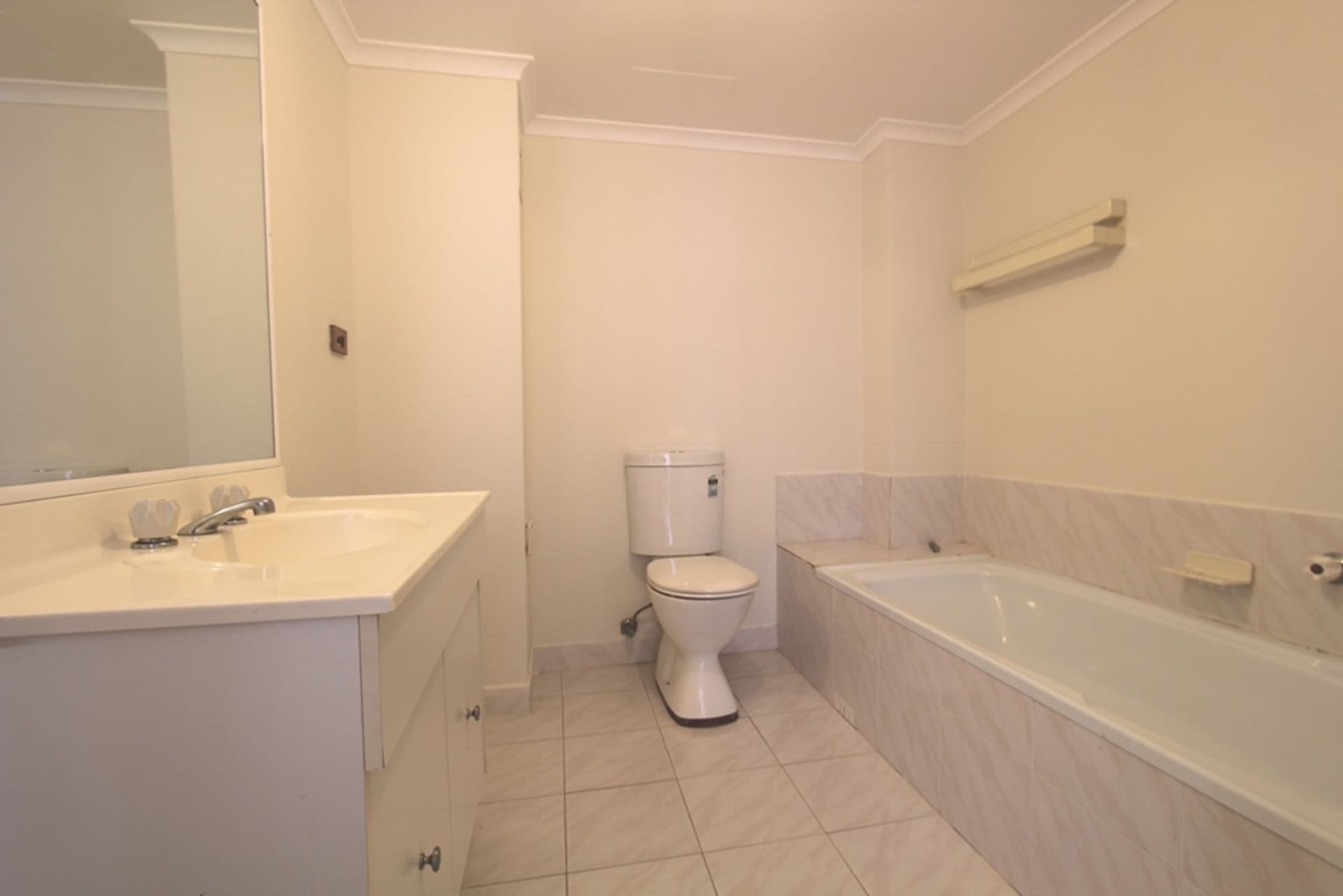 98/2 Riverpark Drive, Liverpool, NSW, 2170, Liverpool - Thumbnail 7