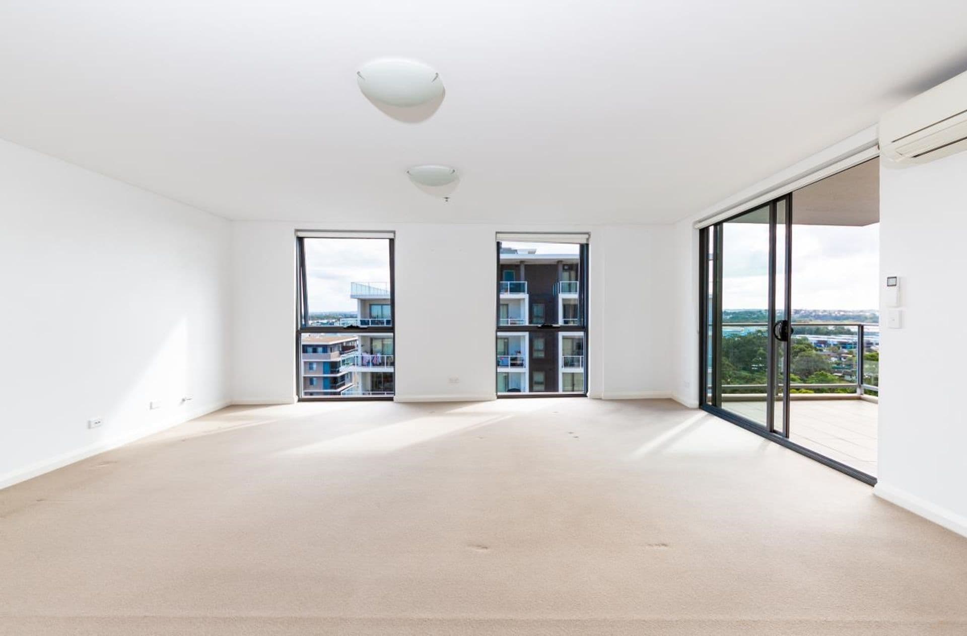 165/2 Browne Parade, Warwick Farm, NSW, 2170, Warwick Farm - Thumbnail 2