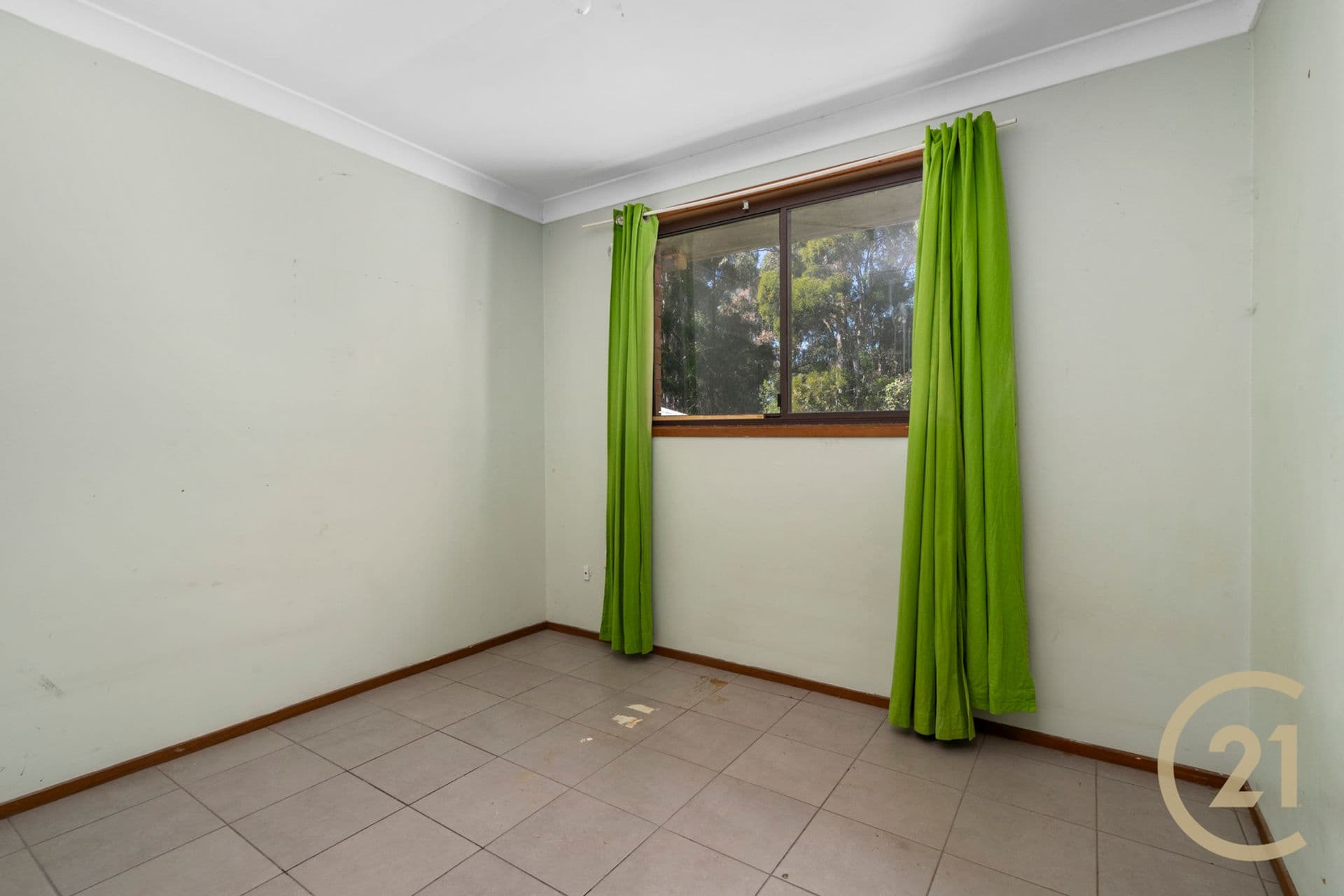 13 Triten Avenue, Greenfield Park, NSW, 2176, Greenfield Park - Thumbnail 8