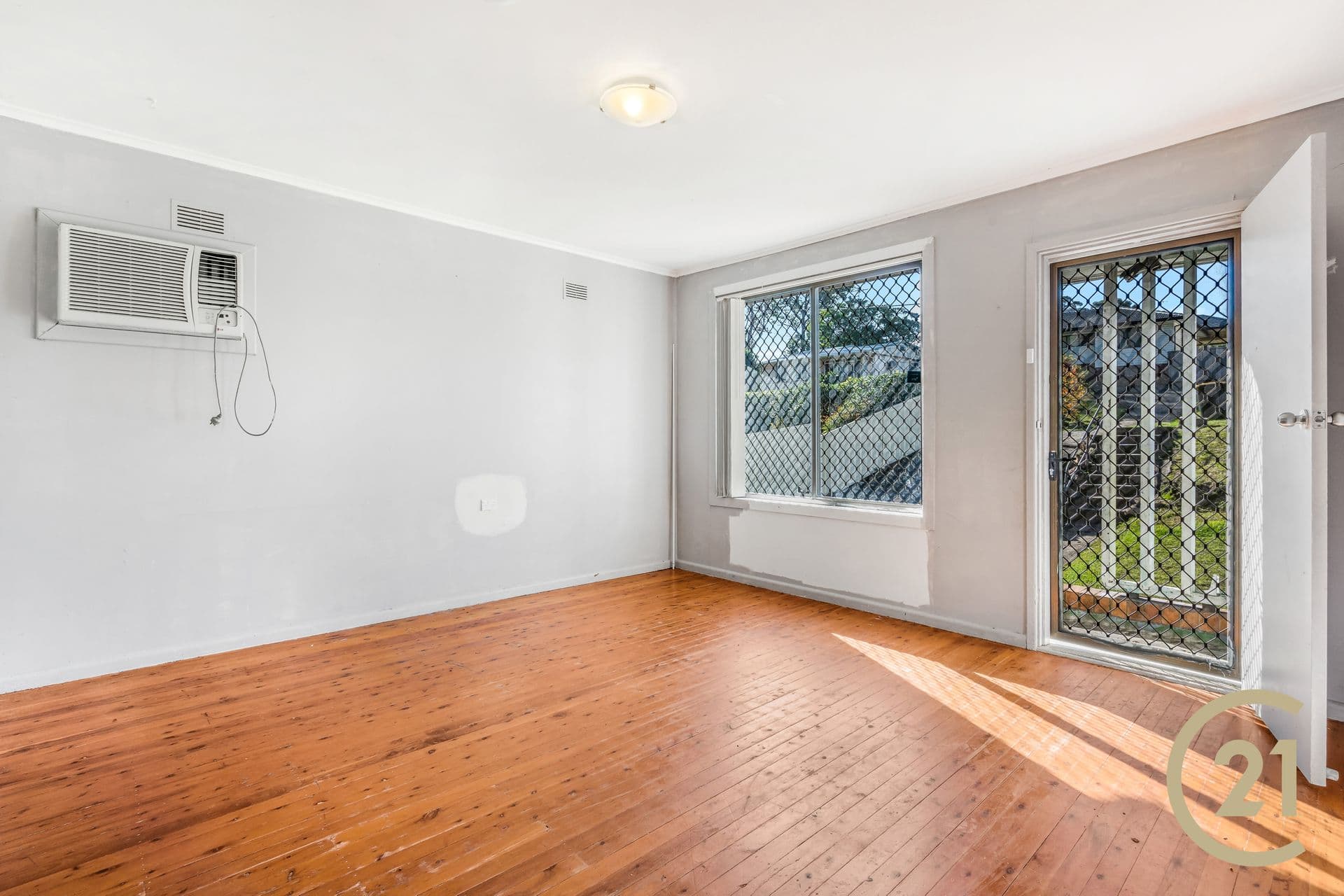 12 Lomani Street, Busby, NSW, 2168, Busby - Thumbnail 2