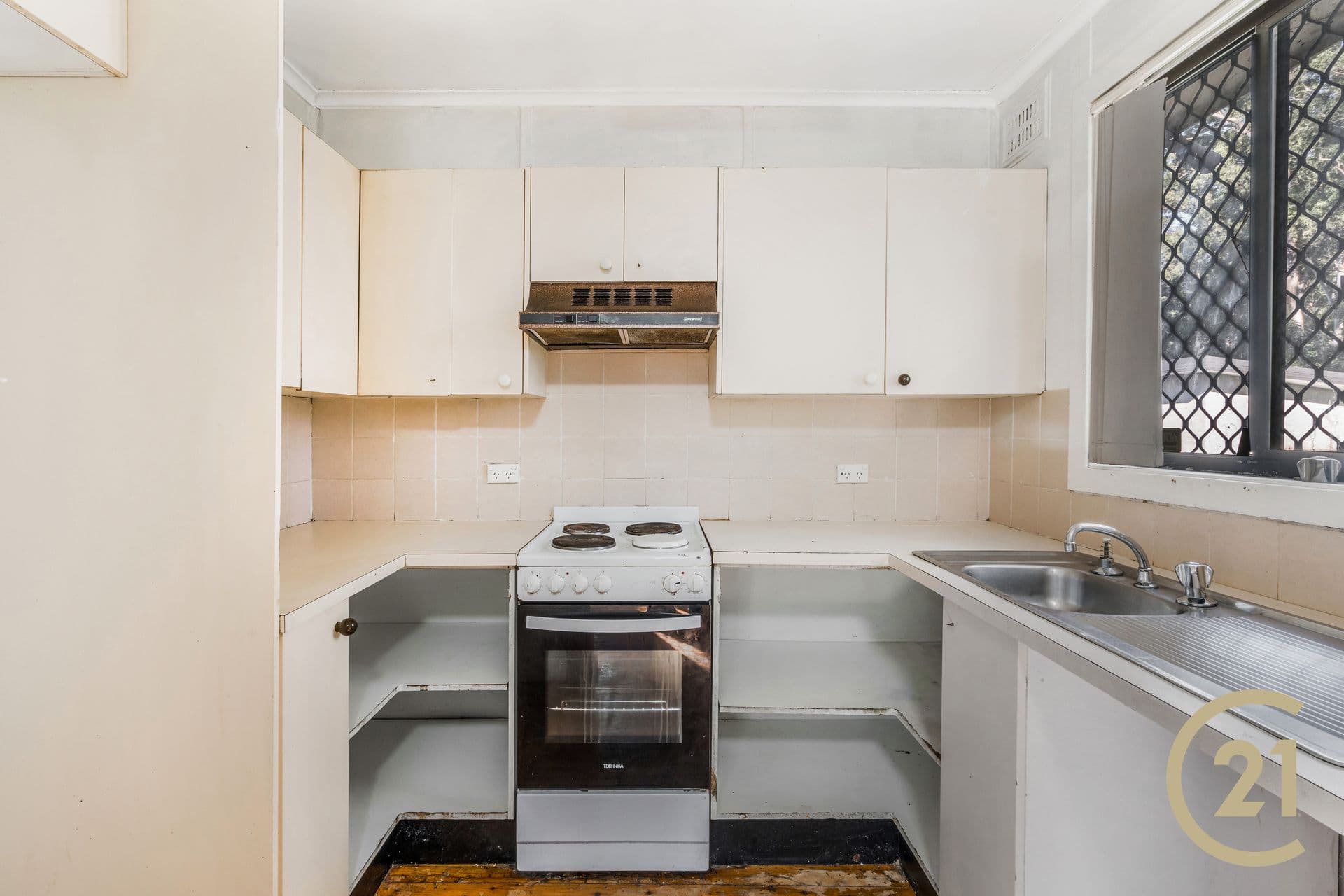 12 Lomani Street, Busby, NSW, 2168, Busby - Thumbnail 6