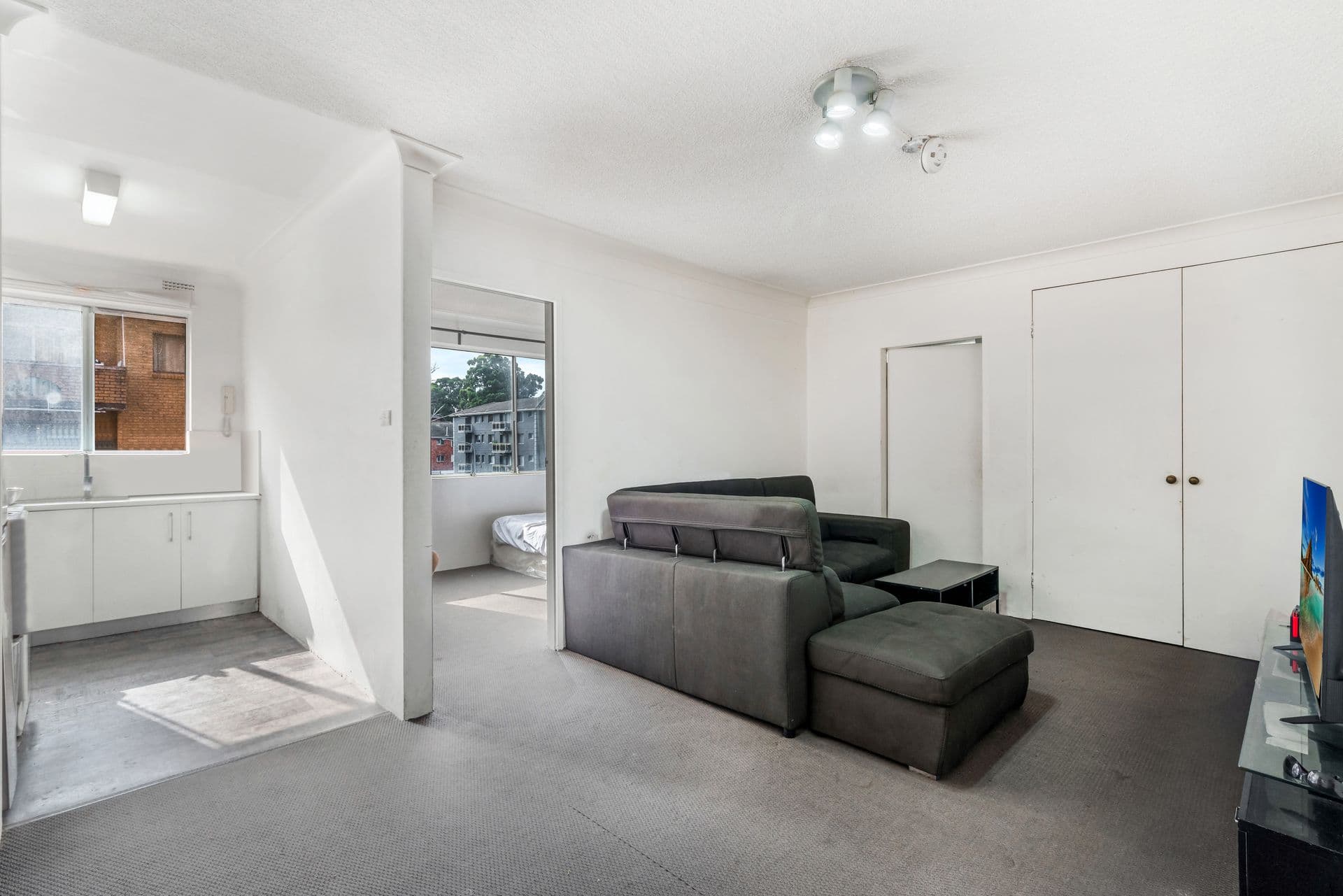 2/31-33 Nagle Street, Liverpool, NSW, 2170, Liverpool - Thumbnail 2