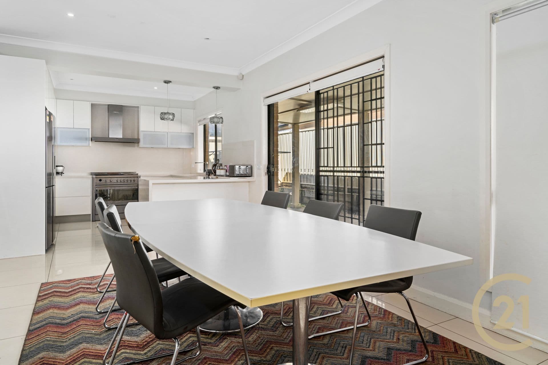 2B Harraden Drive, West Hoxton, NSW, 2171, West Hoxton - Thumbnail 3