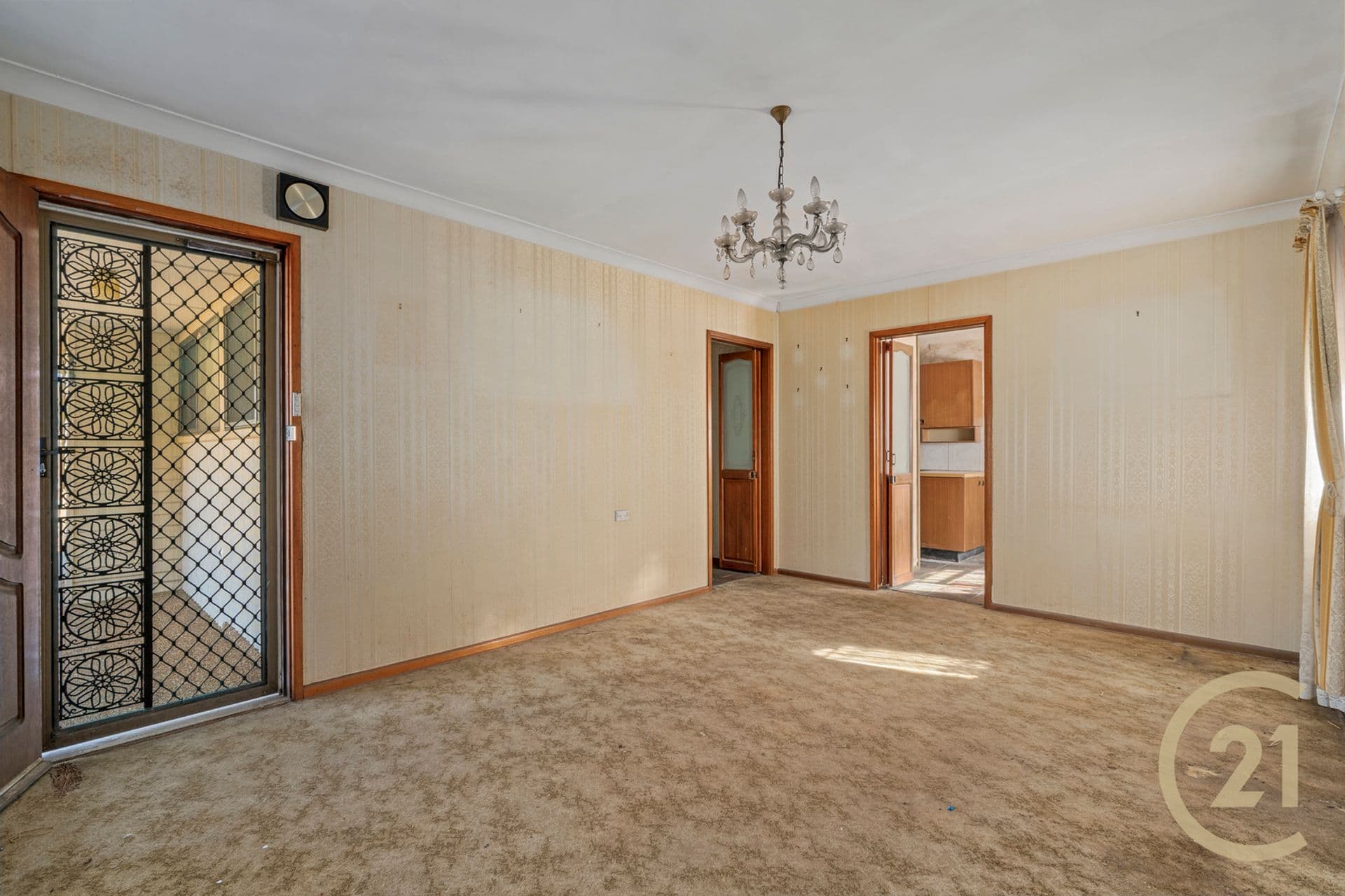 100 Heckenberg Avenue, Sadleir, NSW, 2168, Heckenberg - Thumbnail 4