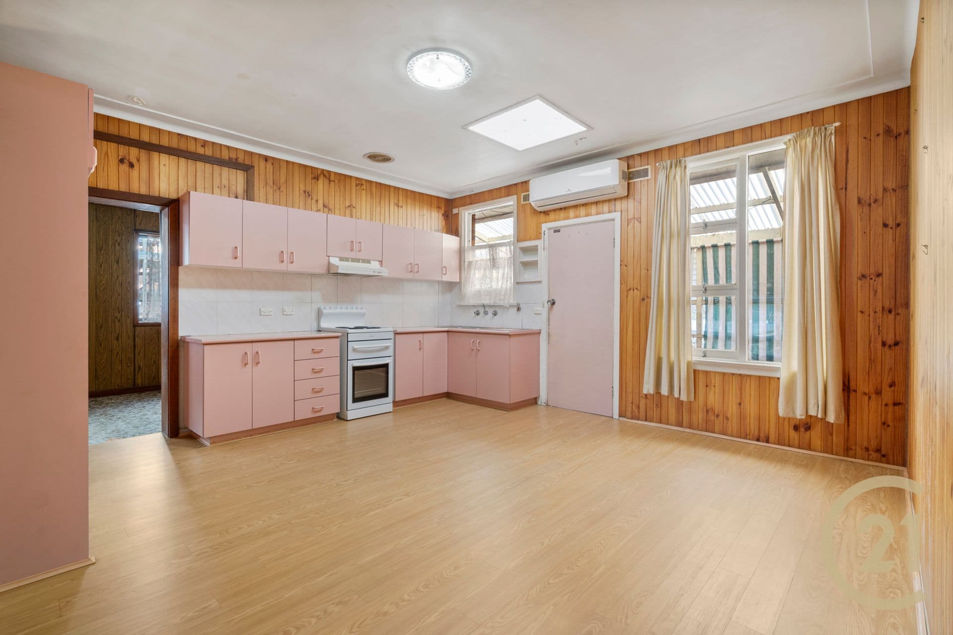 13 Links Avenue, Cabramatta, NSW, 2166, Cabramatta - Thumbnail 2