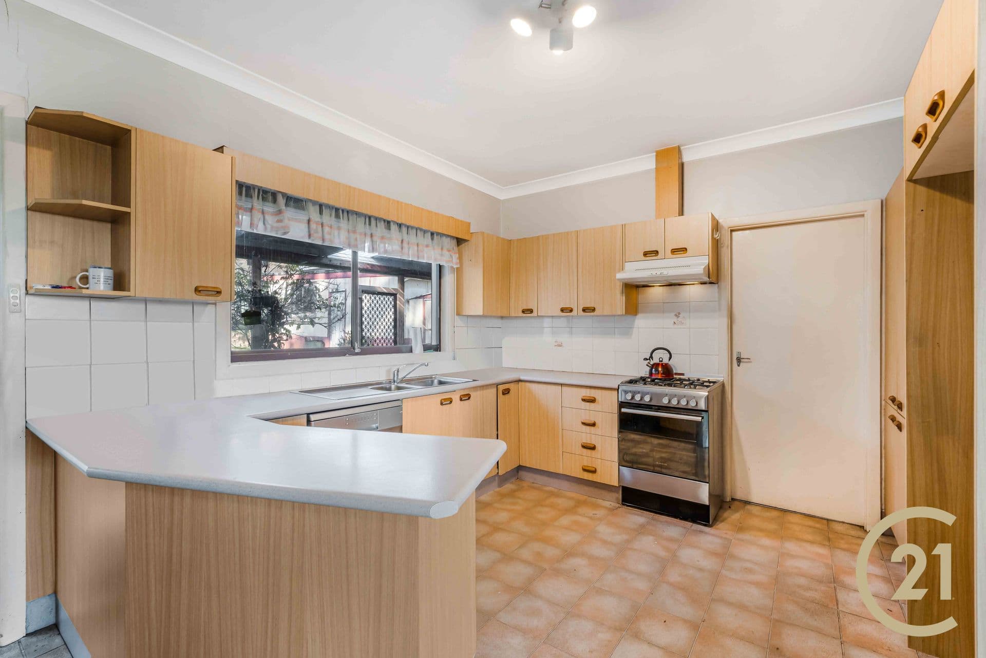 16 York Street, Casula, NSW, 2170, Casula - Thumbnail 5