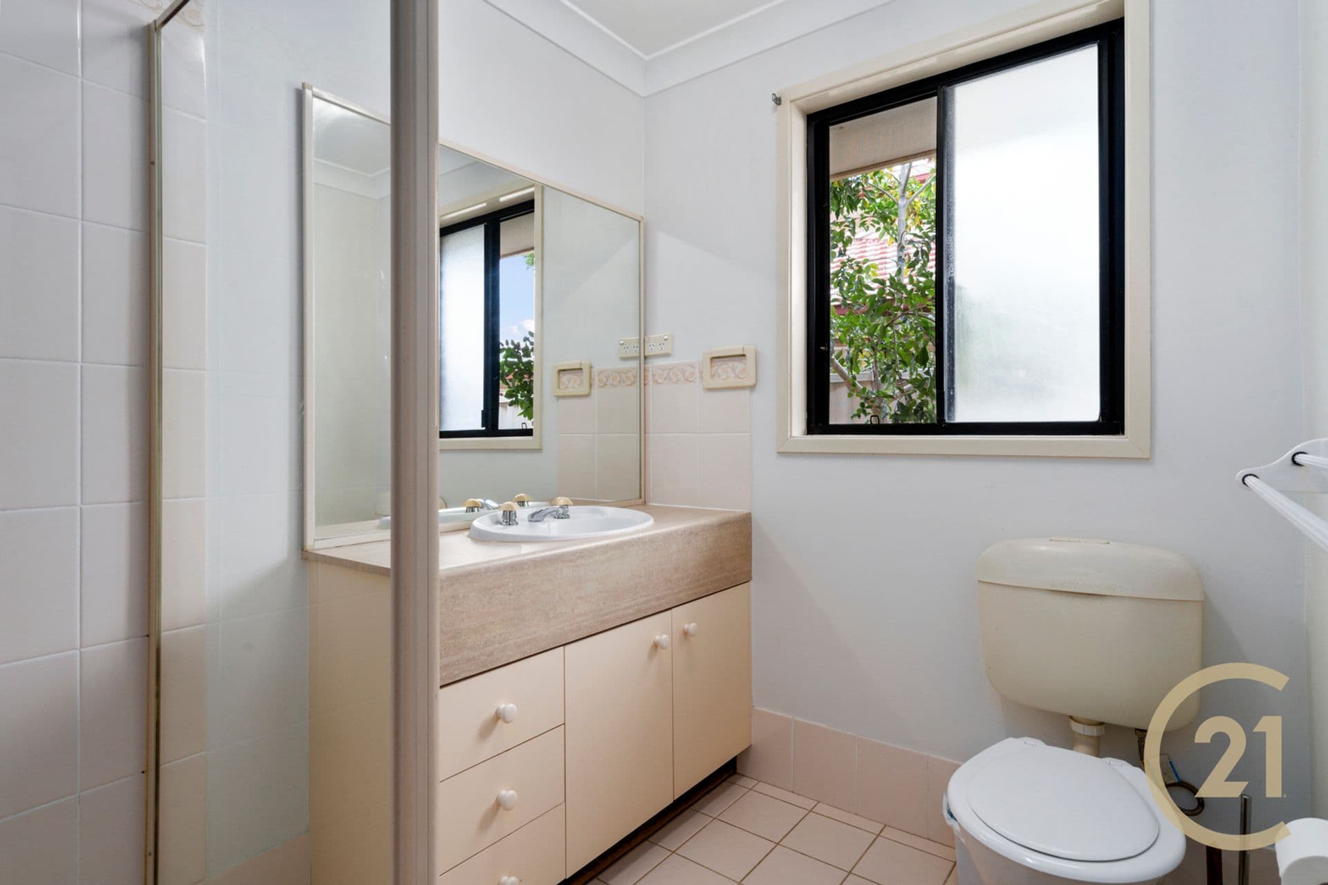 8 Orlando Crescent, Voyager Point, NSW, 2172, Voyager Point - Thumbnail 6