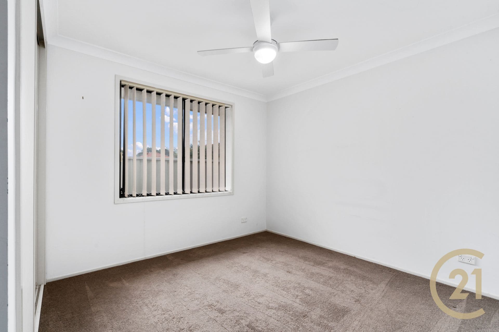 8 Orlando Crescent, Voyager Point, NSW, 2172, Voyager Point - Thumbnail 7