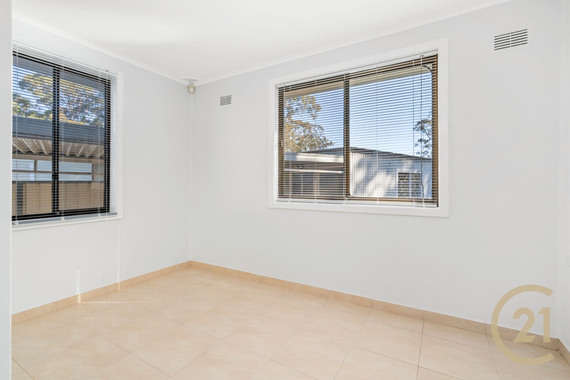 29 Ellis Crescent, Miller, NSW, 2168, Miller - Thumbnail 7