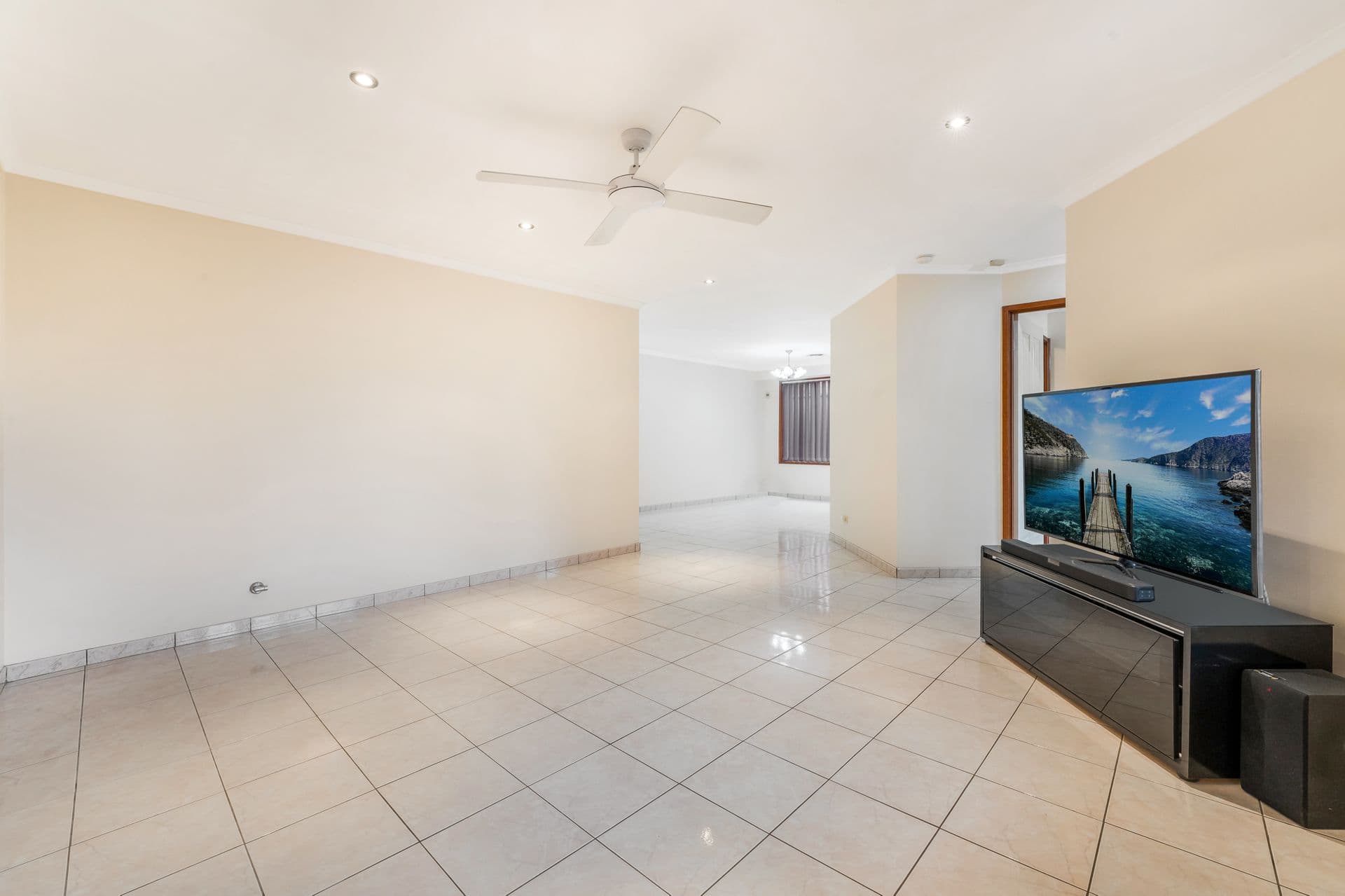 71 Keppel Circuit, Hinchinbrook, NSW, 2168, Hinchinbrook - Thumbnail 3