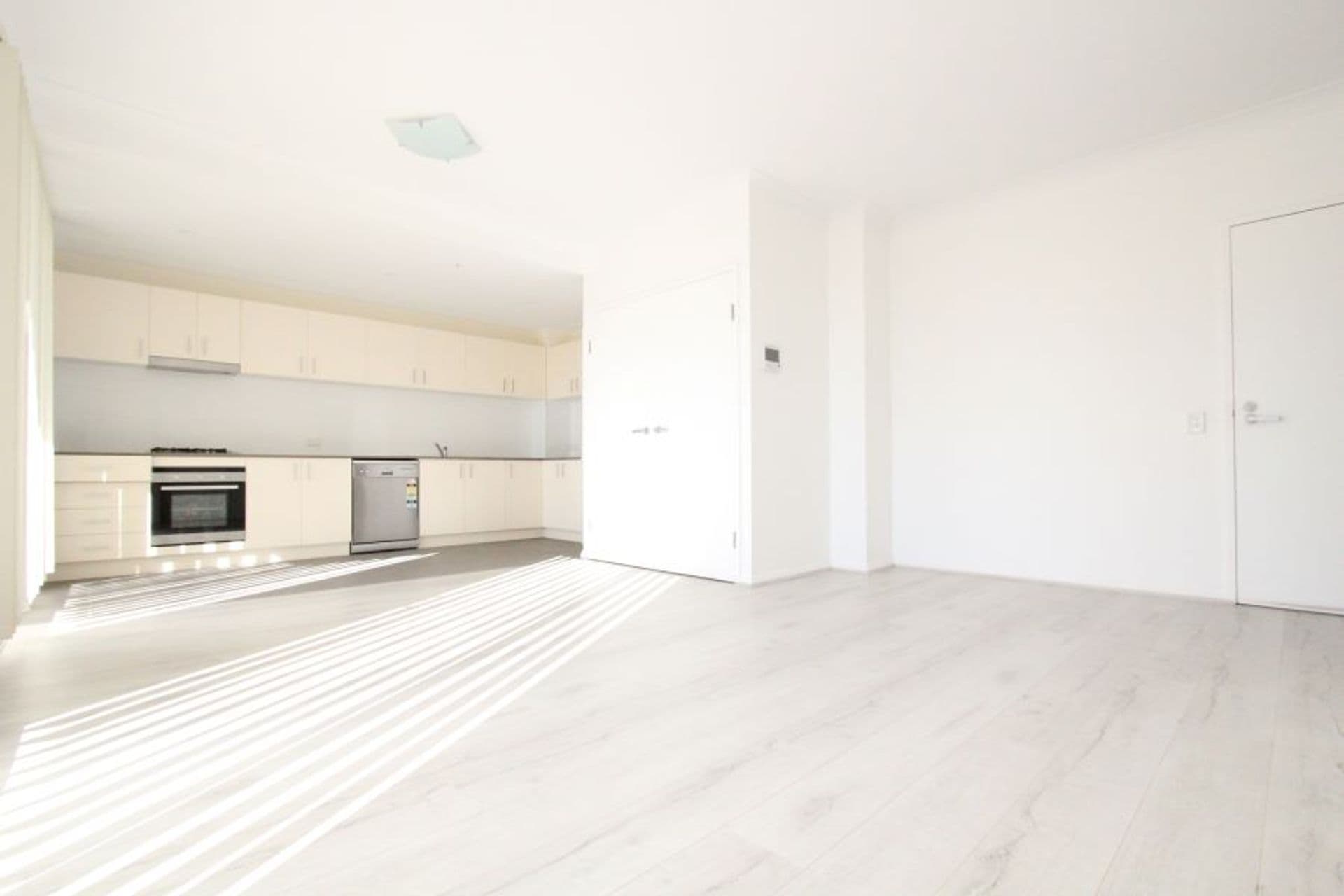 10/1 Browne Parade, Warwick Farm, NSW, 2170, Warwick Farm - Image 1