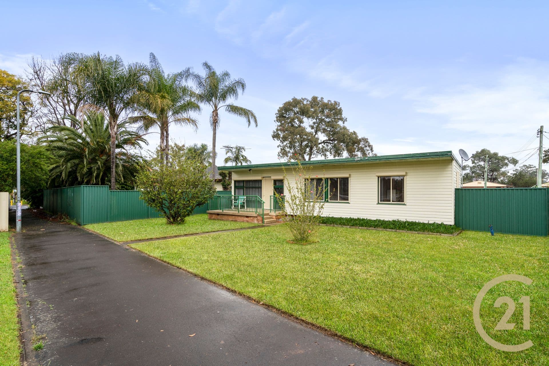 9 Avondale Place, Cartwright, NSW, 2168, Cartwright - Thumbnail 2