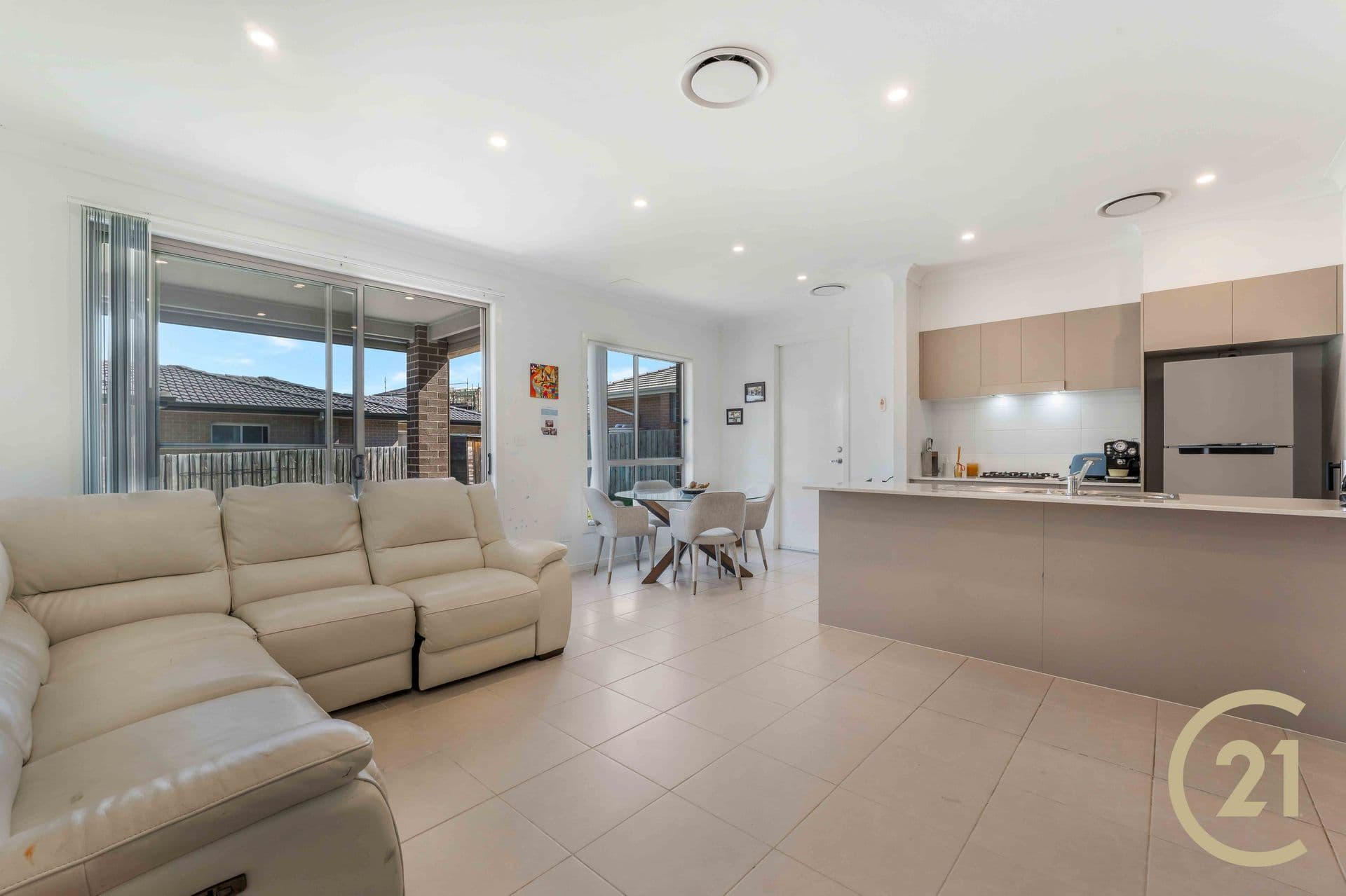 8 Arnhem Road, Edmondson Park, NSW, 2174, Edmondson Park - Thumbnail 3