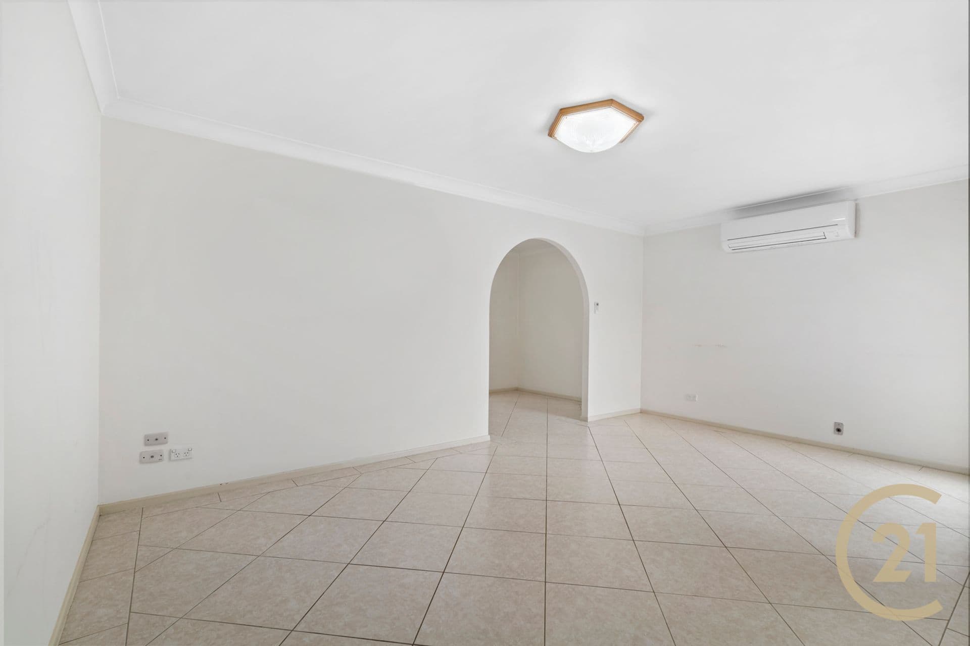 4 Monica Close, Lurnea, NSW, 2170, Lurnea - Thumbnail 3