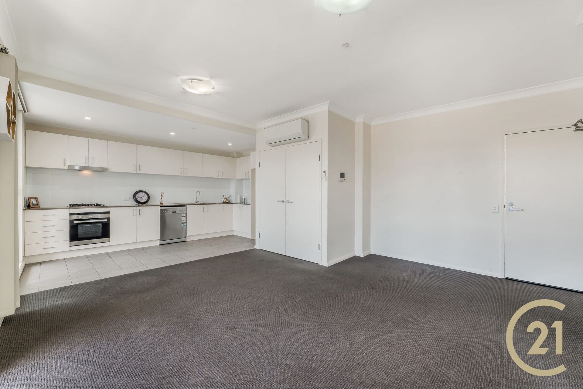 15/1 Browne Parade, Warwick Farm, NSW, 2170, Warwick Farm - Thumbnail 2
