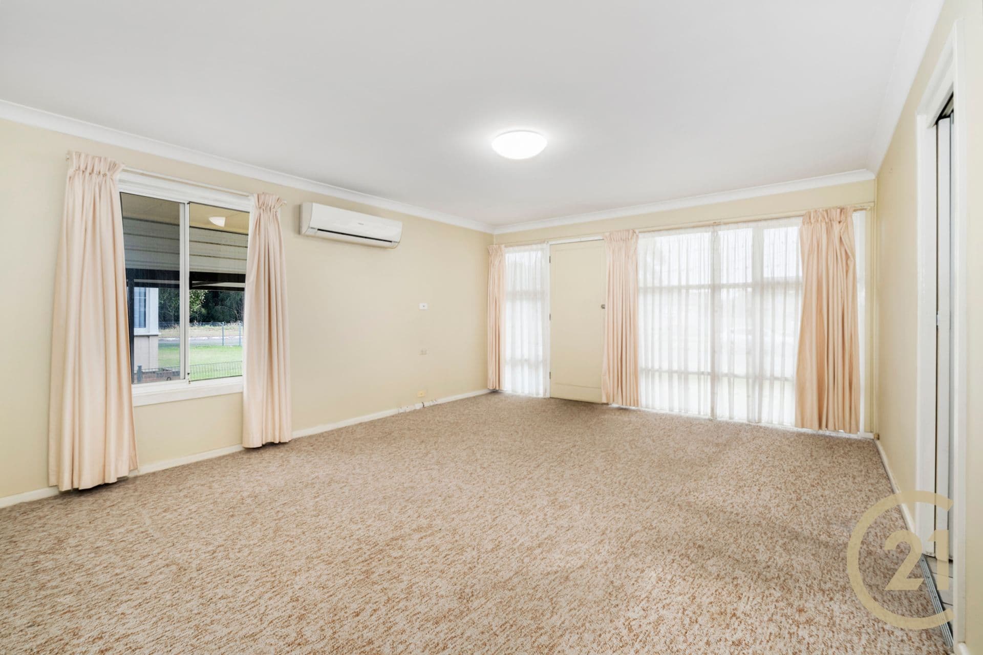 38 Wianamatta Drive, Cartwright, NSW, 2168, Cartwright - Thumbnail 2
