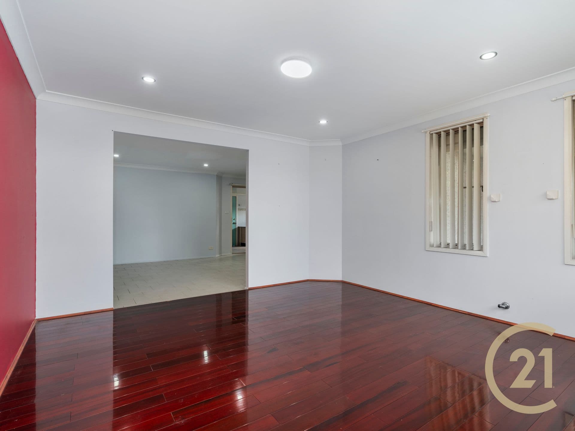 7 Ridgeway Close, West Hoxton, NSW, 2171, West Hoxton - Thumbnail 4
