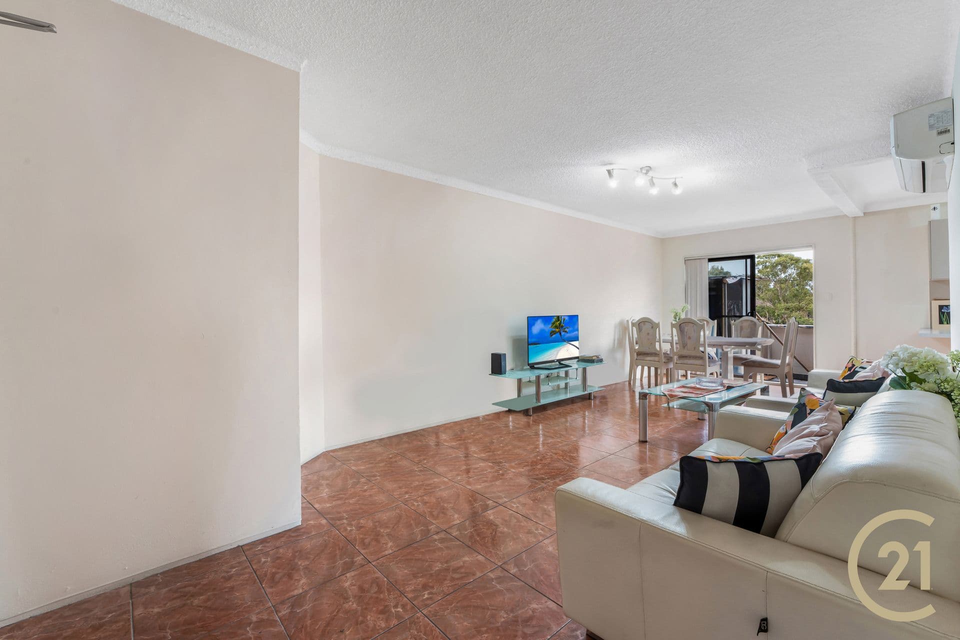 10/90 Copeland Street, Liverpool, NSW, 2170, Liverpool - Thumbnail 2