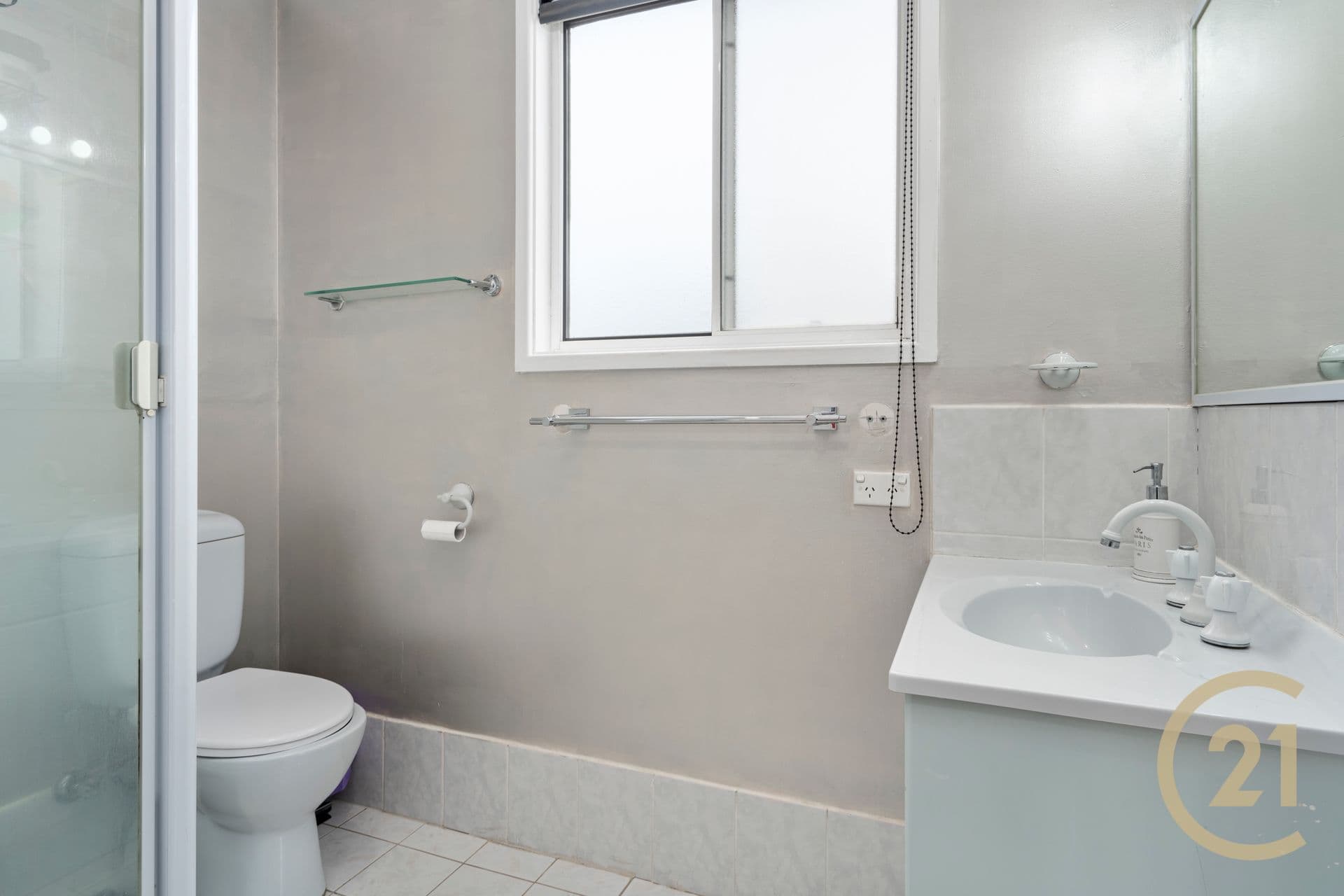 24 Morley Avenue, Hammondville, NSW, 2170, Hammondville - Thumbnail 8