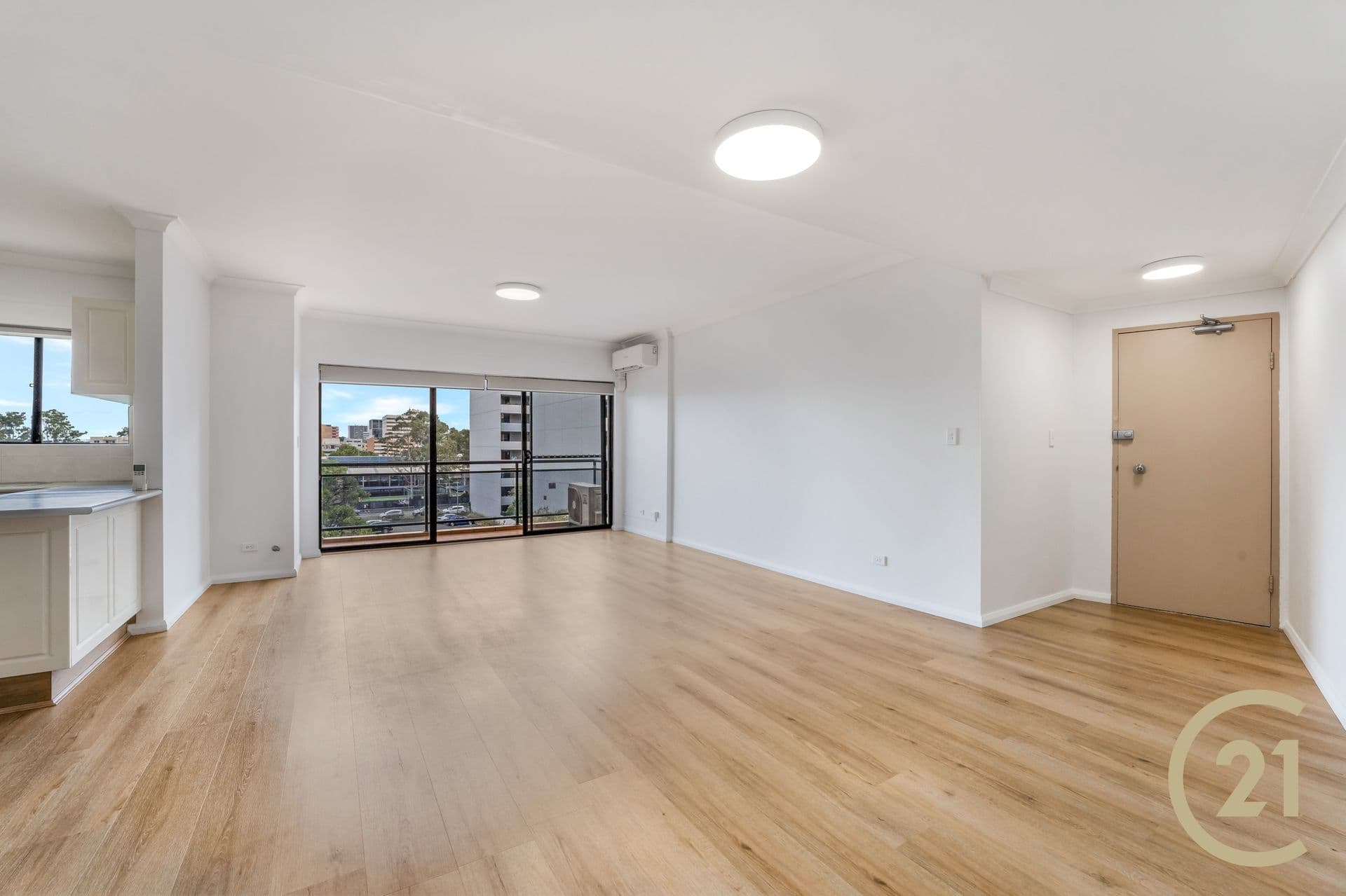 16/27-29 Bigge Street, Liverpool, NSW, 2170, Liverpool - Thumbnail 2