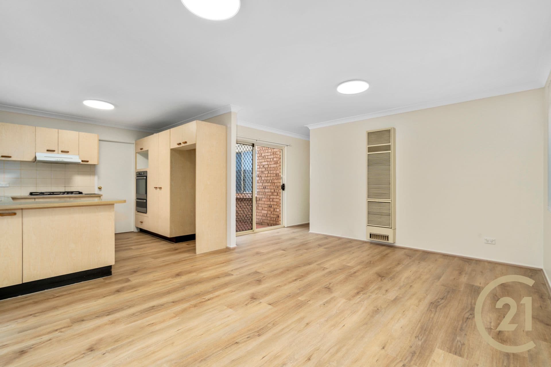 19 Wombeyan Court, Wattle Grove, NSW, 2173, Wattle Grove - Thumbnail 4