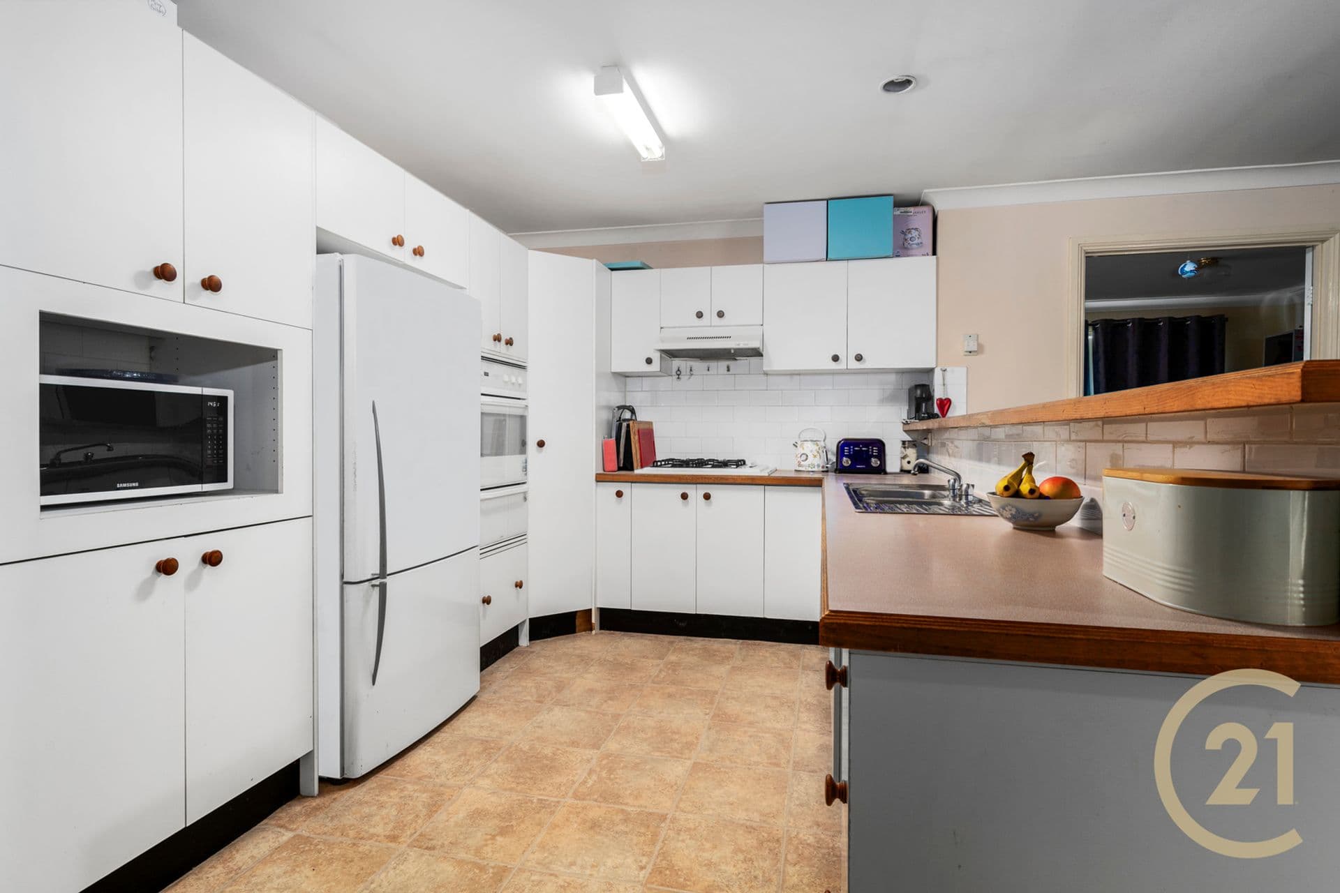 13 And 13A Warrego Court, Wattle Grove, NSW, 2173, Wattle Grove - Thumbnail 3