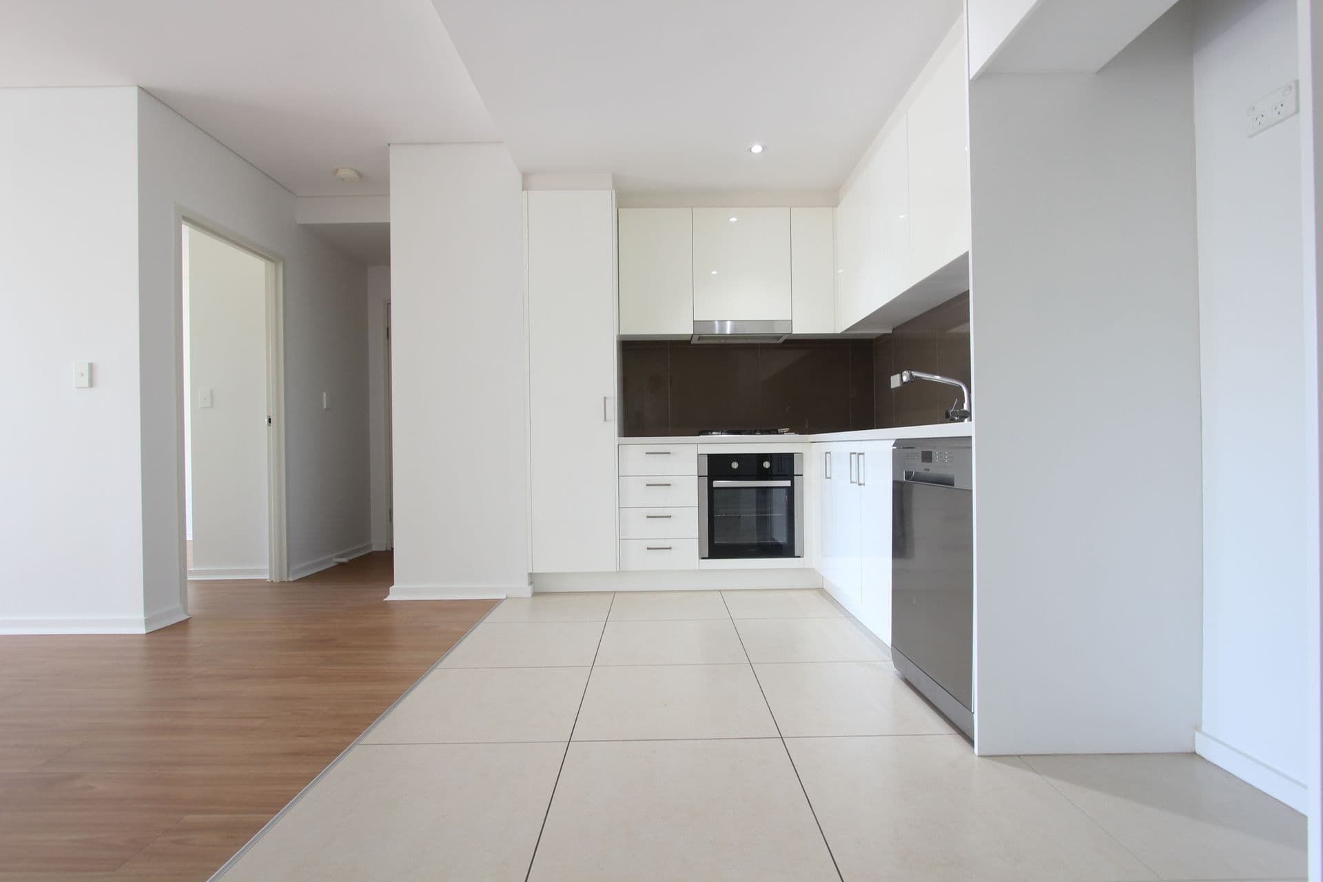 47/87-91 Campbell Street, Liverpool, NSW, 2170, Liverpool - Thumbnail 3