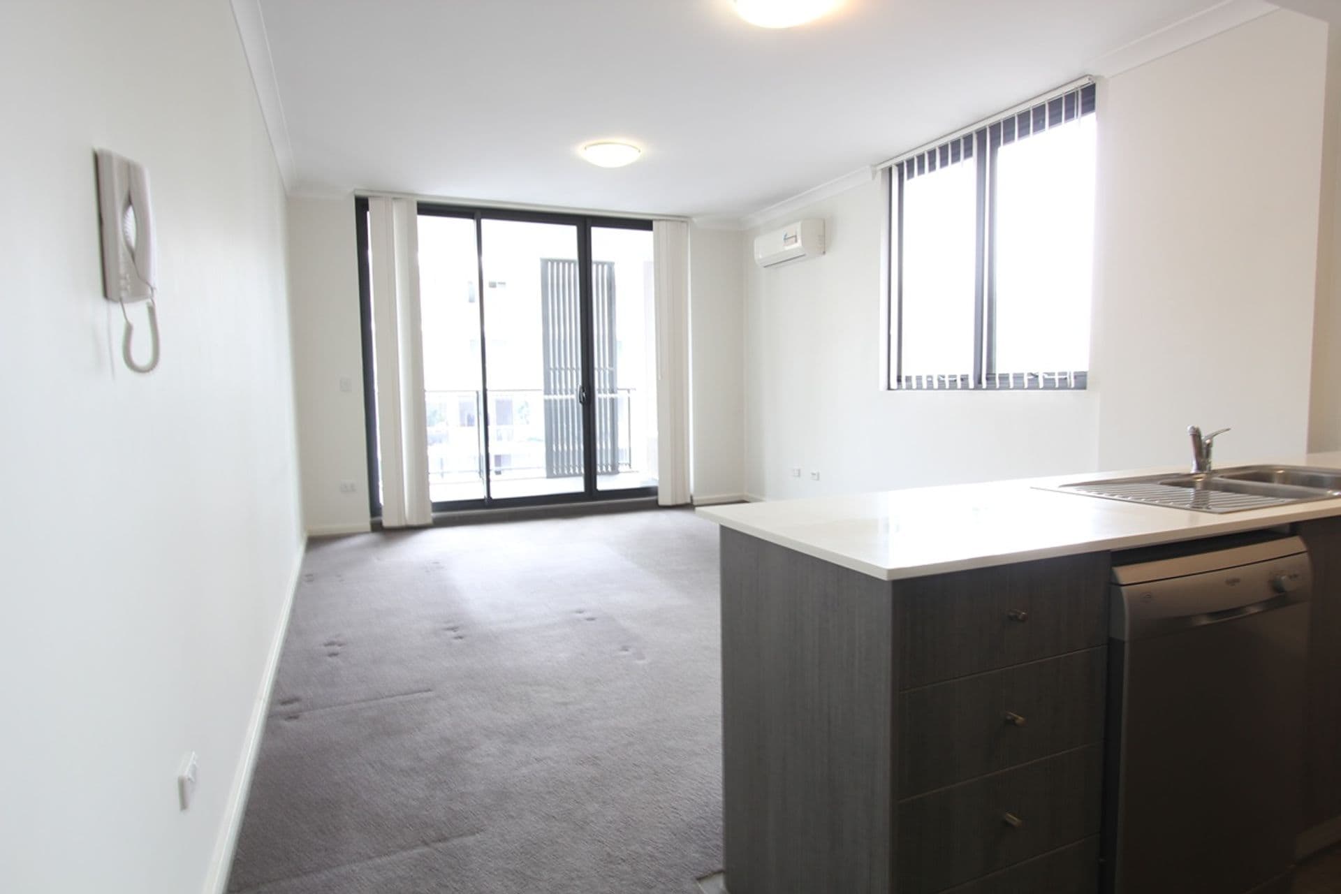 73/6-8 George Street, Warwick Farm, NSW, 2170, Warwick Farm - Thumbnail 2