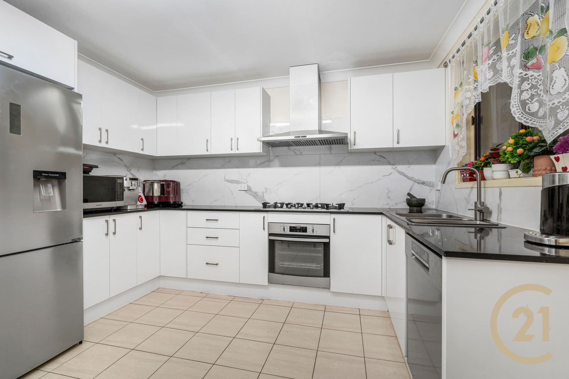 6/19-21 Third Avenue, Macquarie Fields, NSW, 2564, Macquarie Fields - Image 1