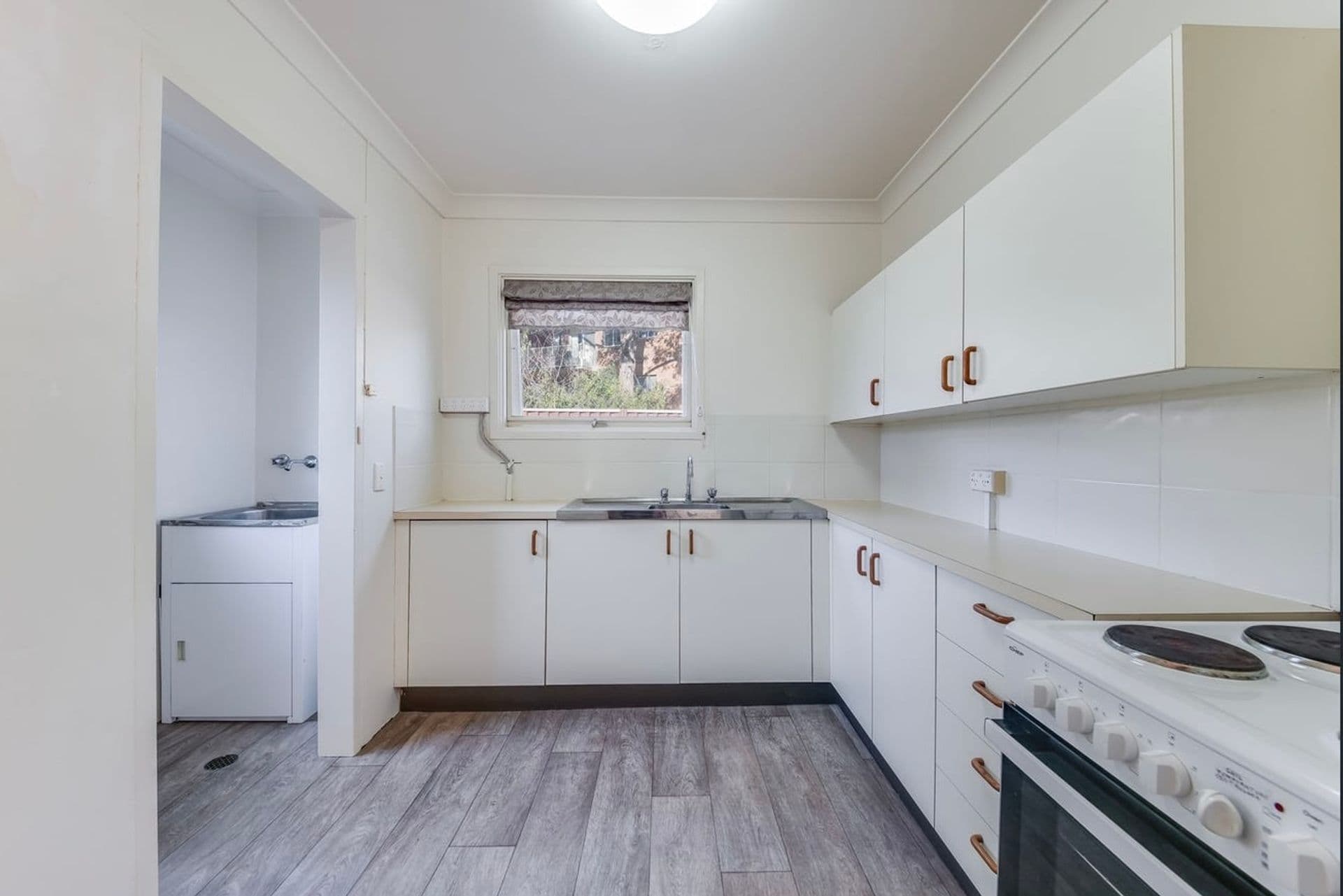 4/1 Throsby Way, Ambarvale, NSW, 2560, Ambarvale - Thumbnail 2