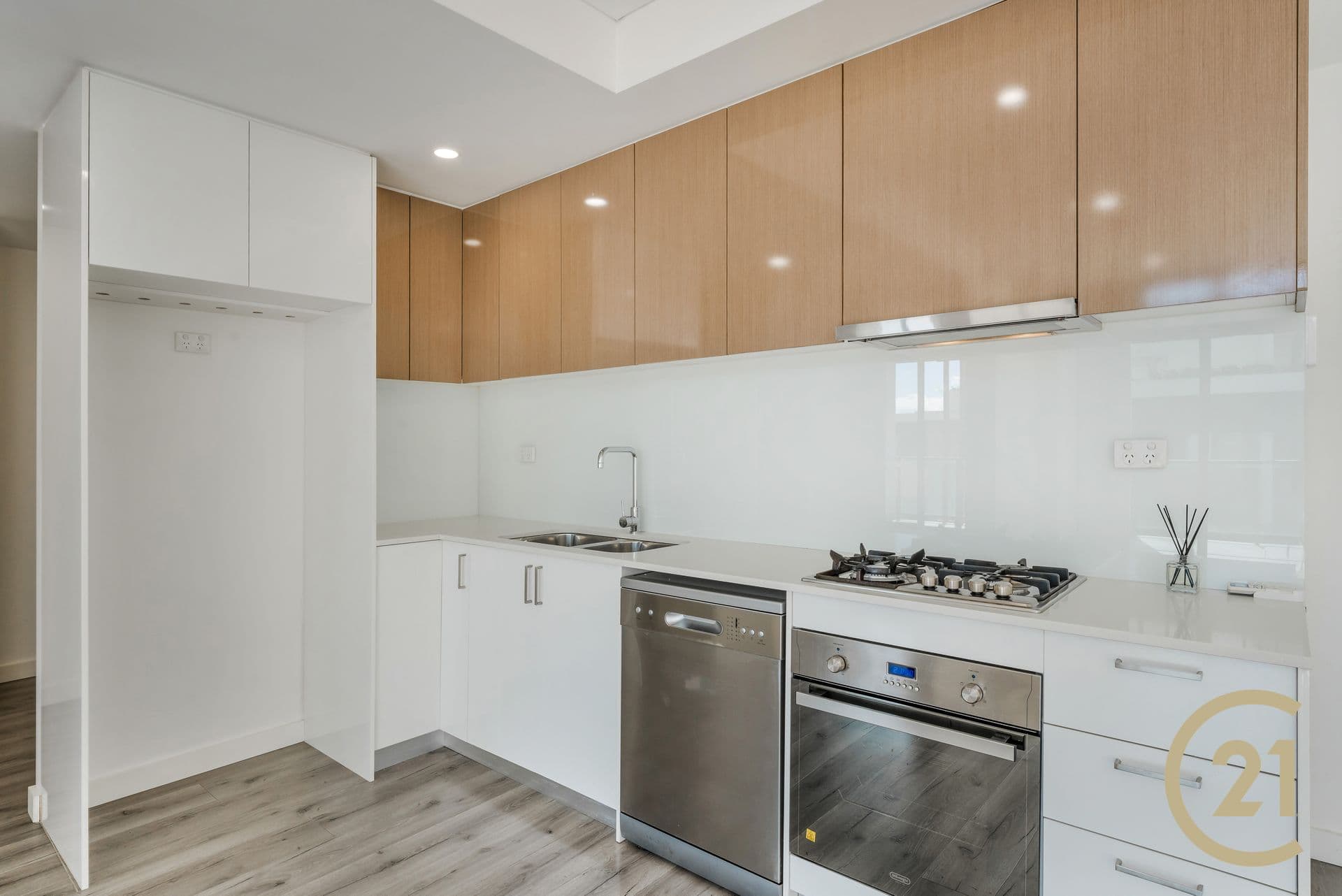 702/52-54 Copeland Street, Liverpool, NSW, 2170, Liverpool - Thumbnail 4