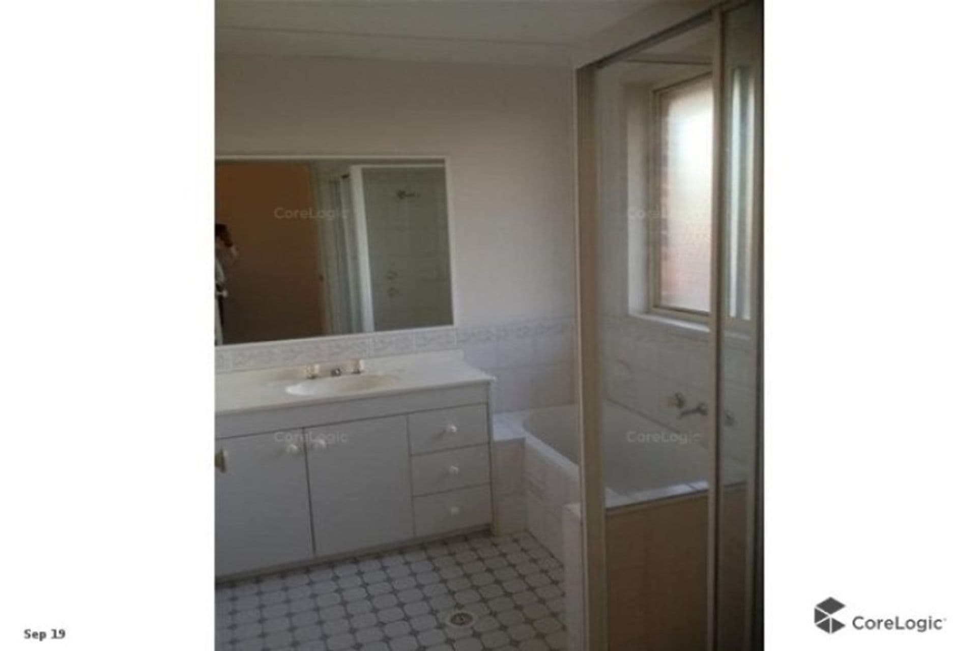 7/130 Glenfield Avenue, Casula, NSW, 2170, Casula - Thumbnail 4