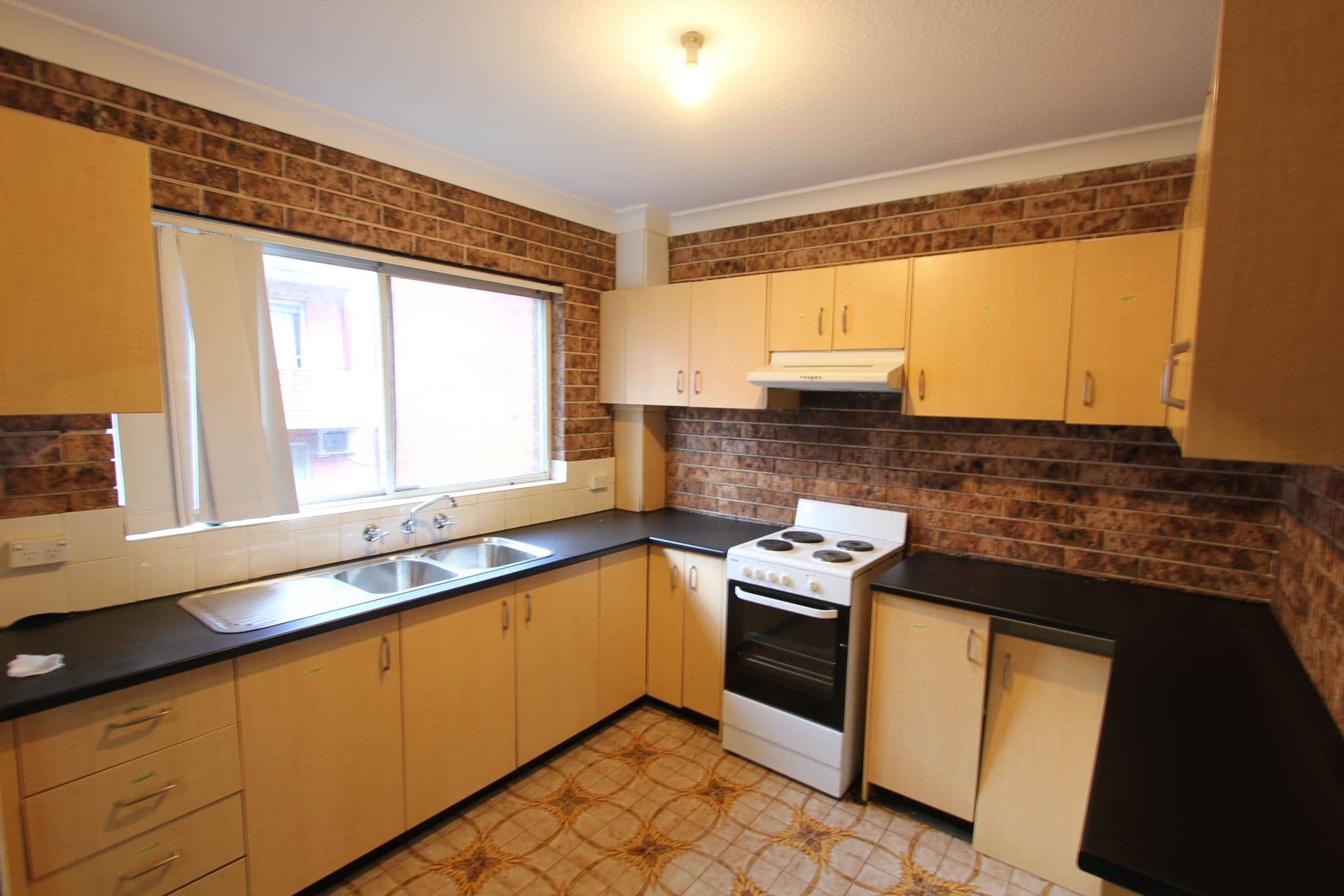 4/44 Speed Street, Liverpool, NSW, 2170, Liverpool - Thumbnail 2