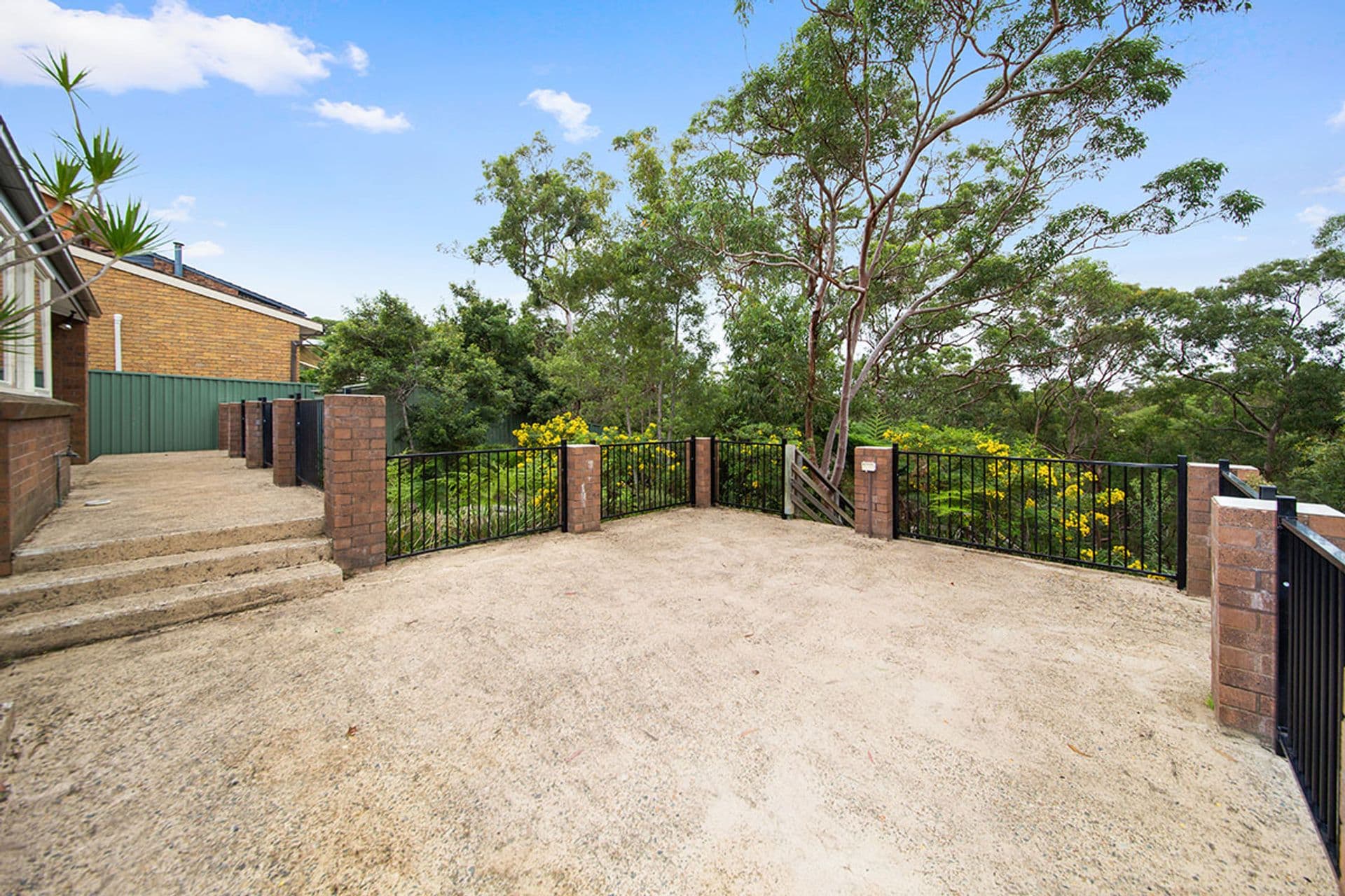 44 Jervis Drive, Illawong, NSW, 2234, Illawong - Thumbnail 2
