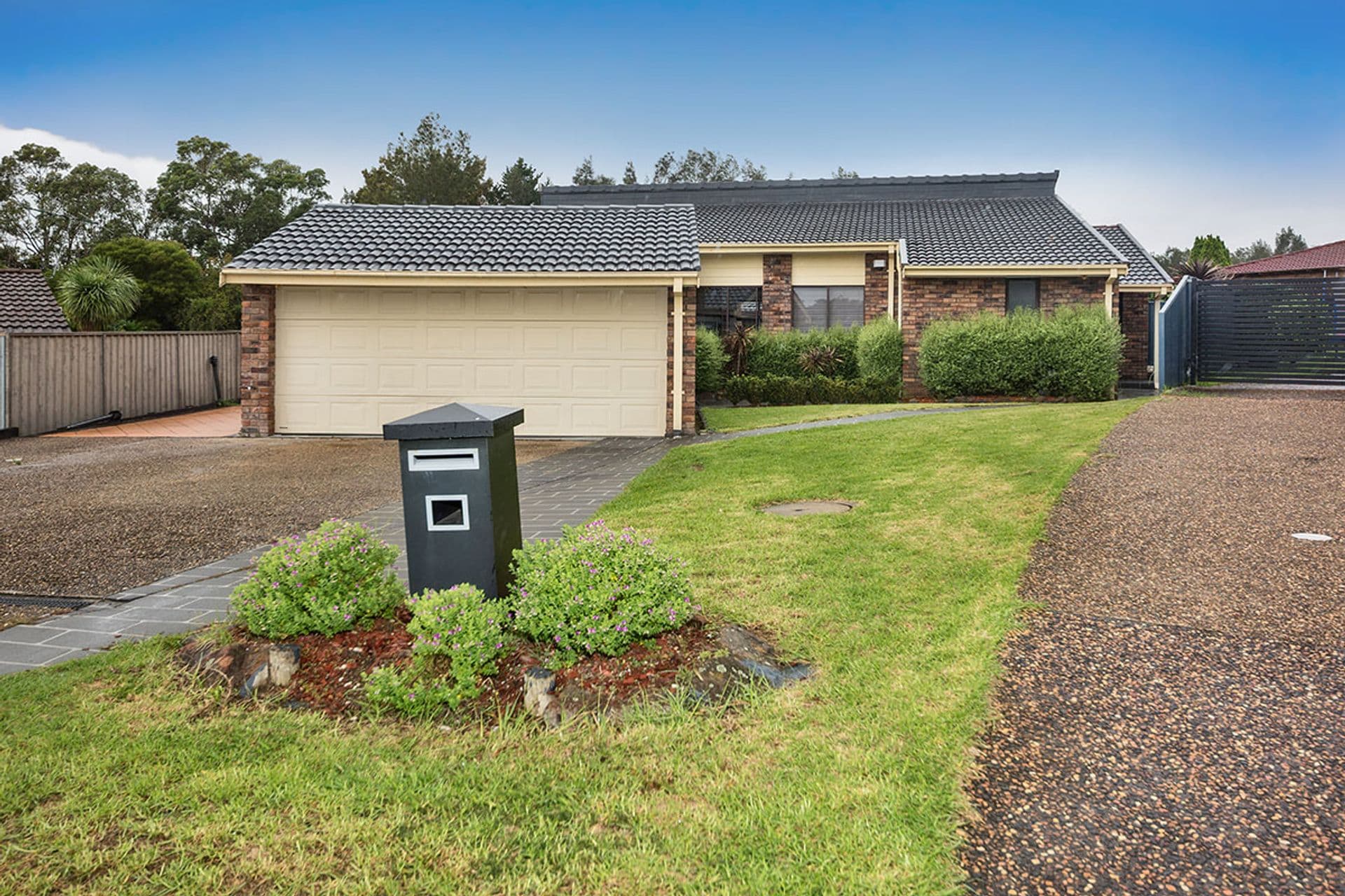 11 Jarrah Close, Alfords Point, NSW, 2234, Alfords Point - Image 1