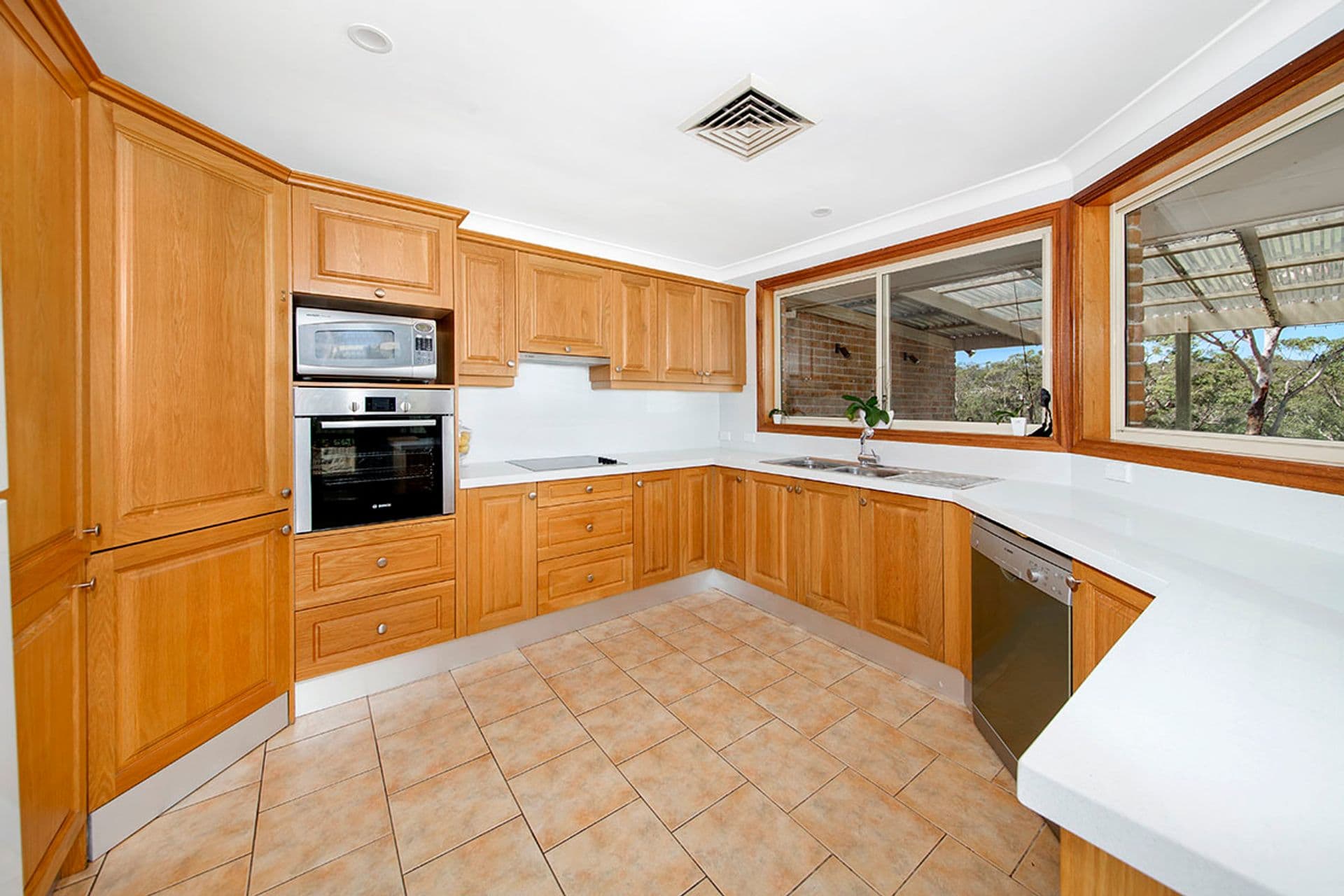 17a Jonquil Place, Alfords Point, NSW, 2234, Alfords Point - Thumbnail 4